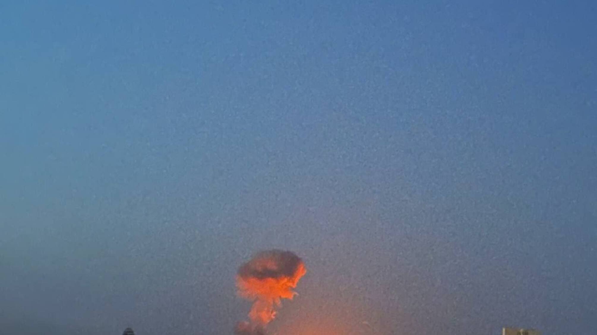 потужні вибухи в тимчасово окупованих Донецьку та Макіївці