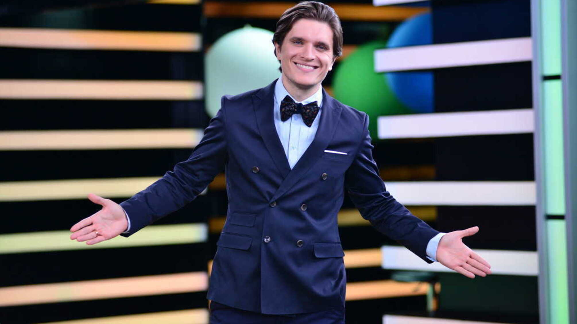 Неидеальная, но фантастическая: ведущий Анатолий Анатолич восхитил семейным фото