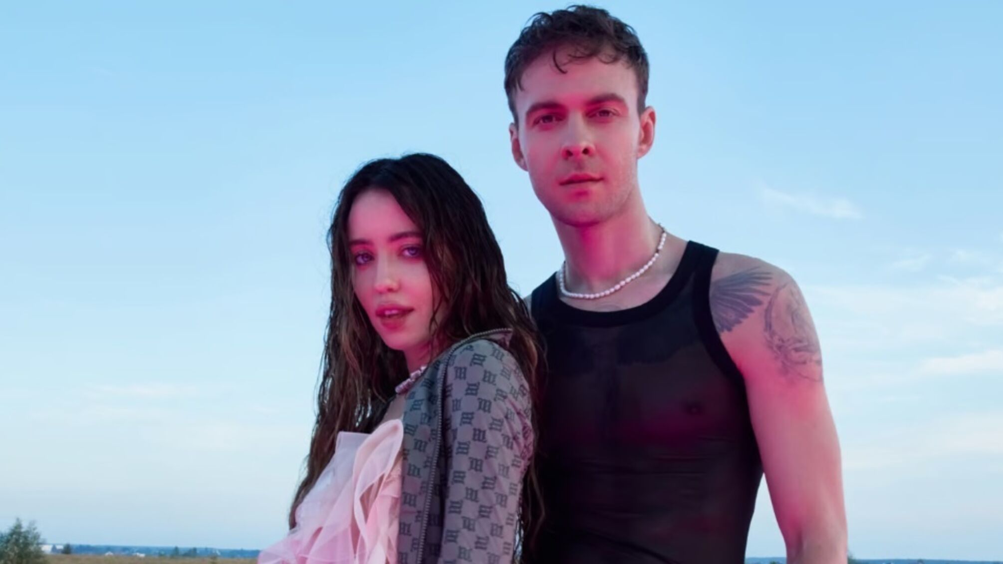 Барських та Дорофєєва презентували спільну пісню