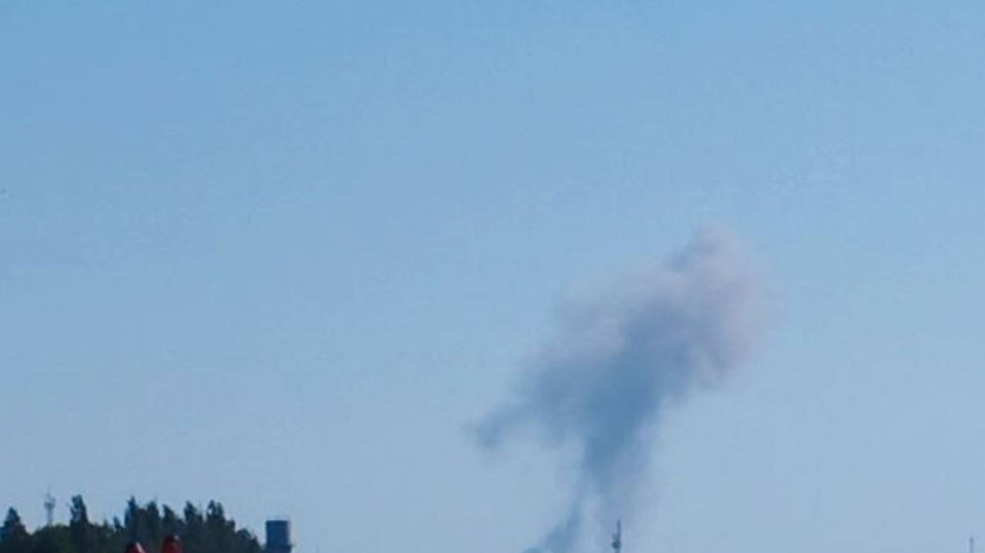 Взрывы в Кривом Роге: в городе объявили о воздушной тревоге (обновляется)
