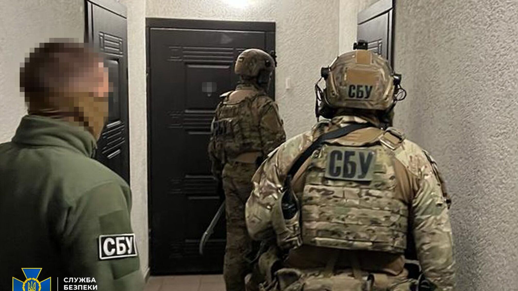 Допомагали провести фейковий референдум у 2022 році: СБУ затримала на Херсонщині сім'ю колаборантів