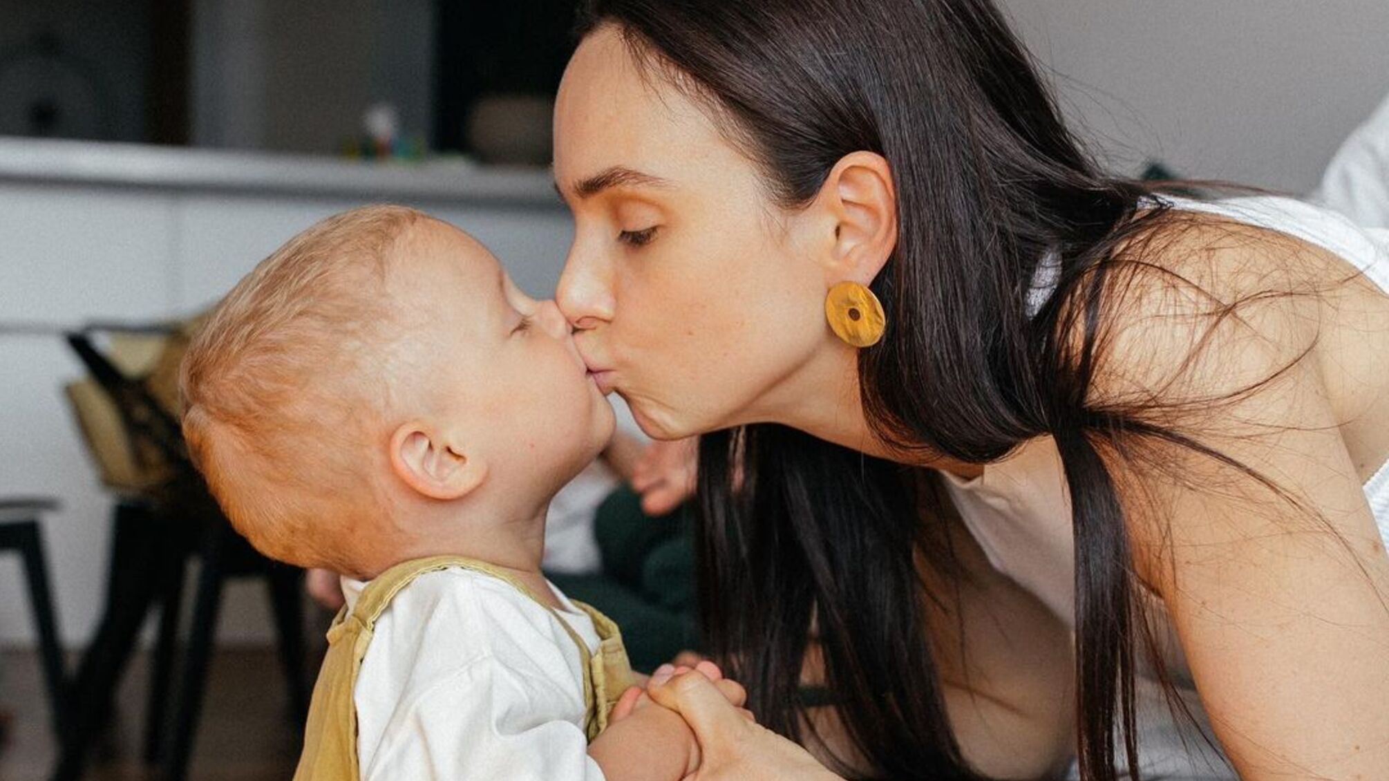 Почему не родить? Жена ведущего Тимура Мирошниченко рассказала об опыте усыновления