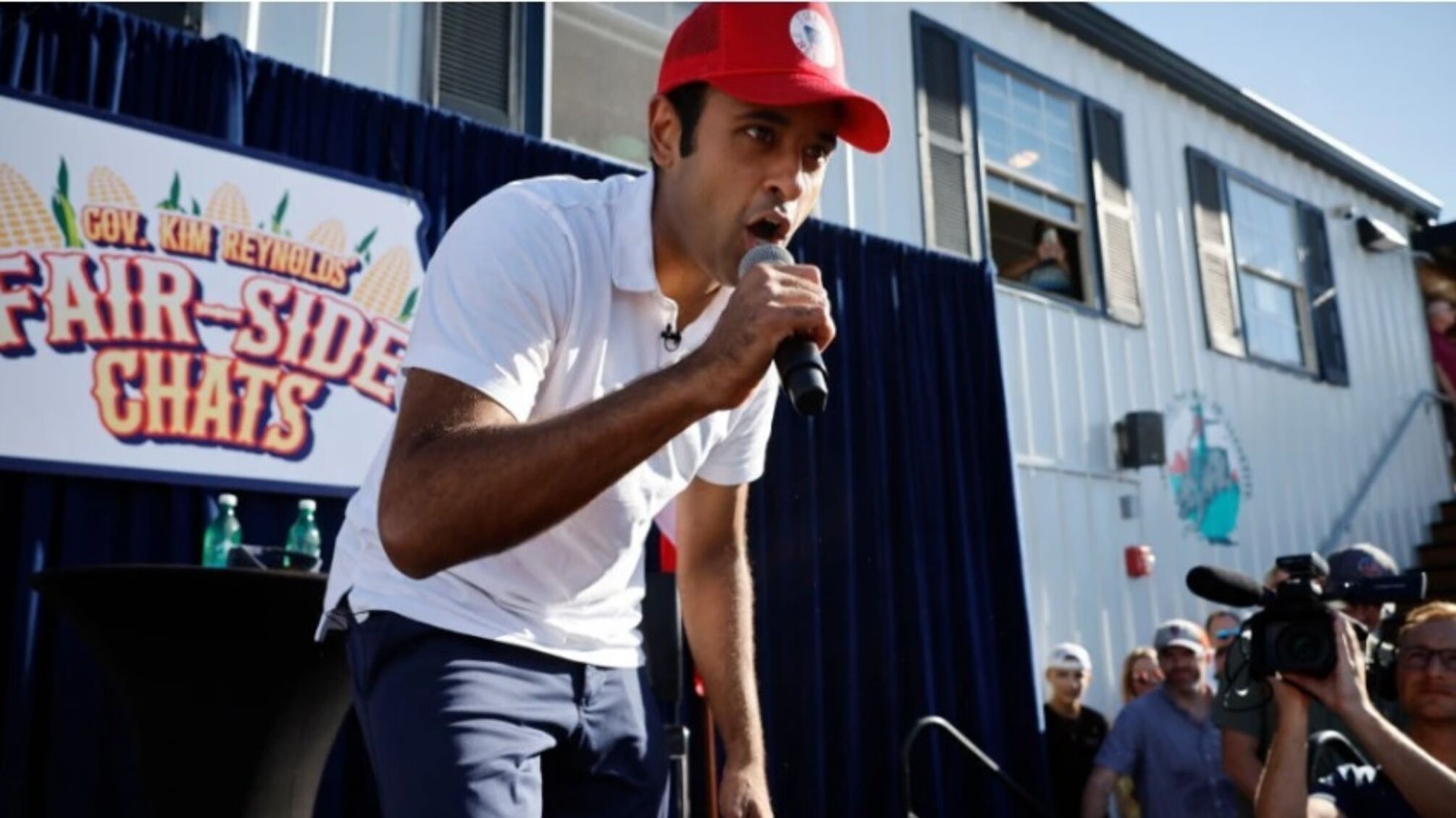 Эминем запретил кандидату в президенты США Вивеку Рамасвами исполнять его песни