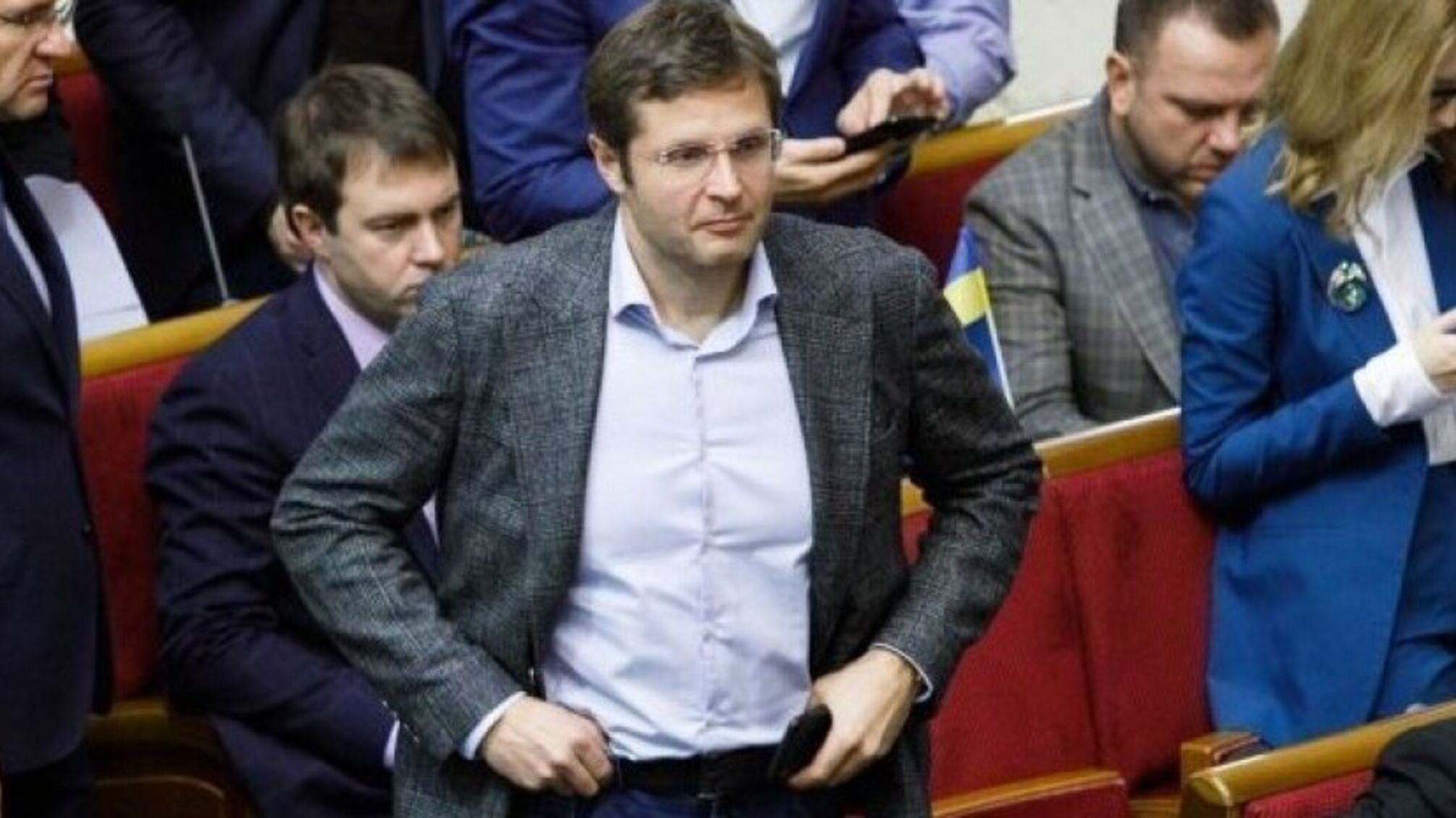 Больше не депутат: парламент прекратил полномочия слуги народа Андрея Холодова