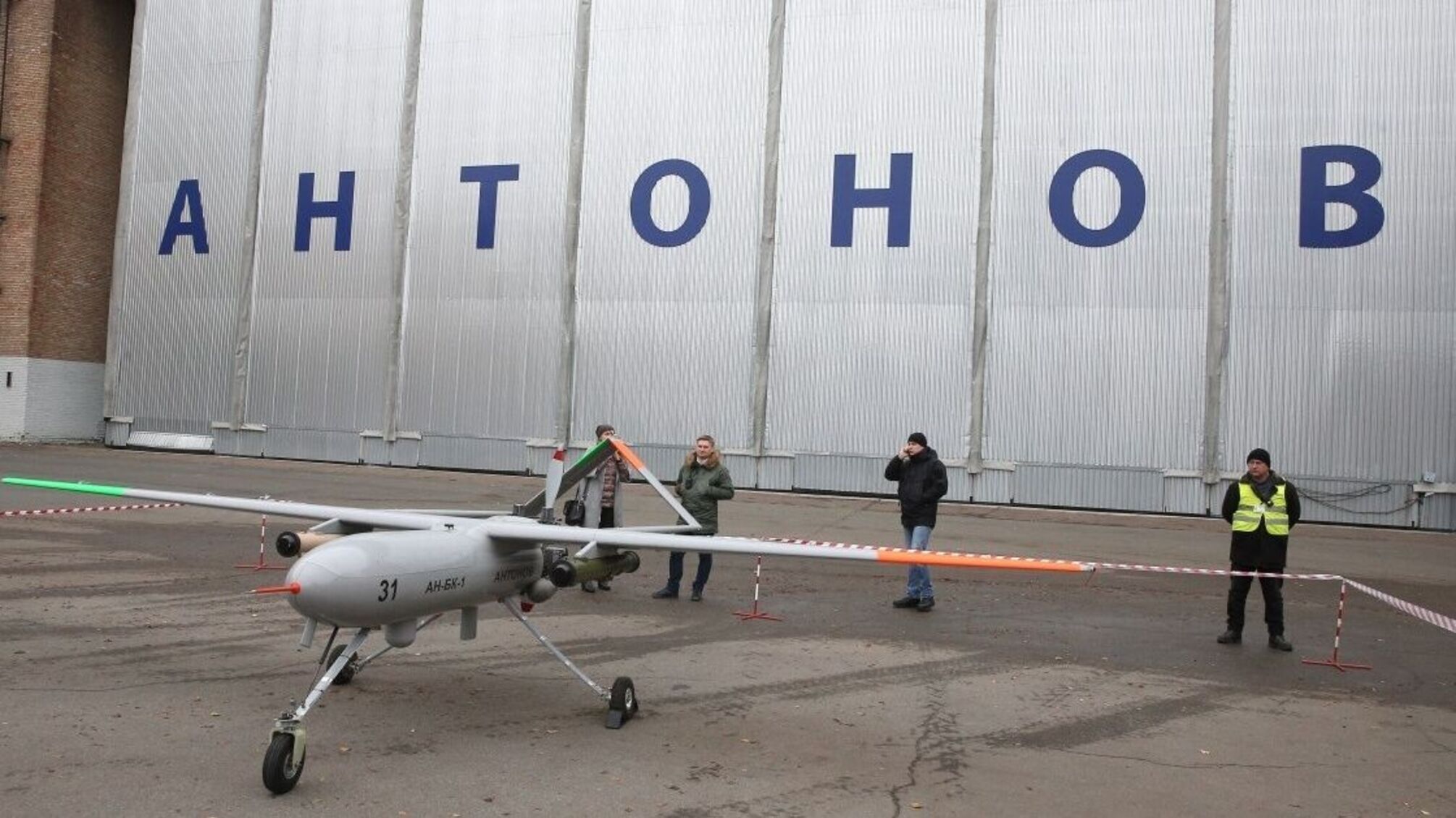 Держпідприємство 'Антонов' запустило центр виробництва дронів, - Reuters