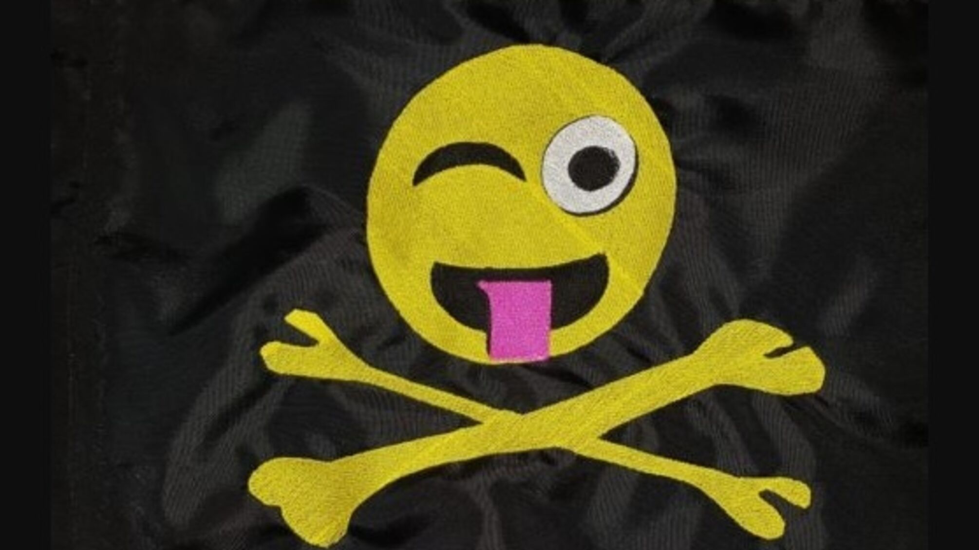 Праздники 19 сентября: день смайла и день пиратов