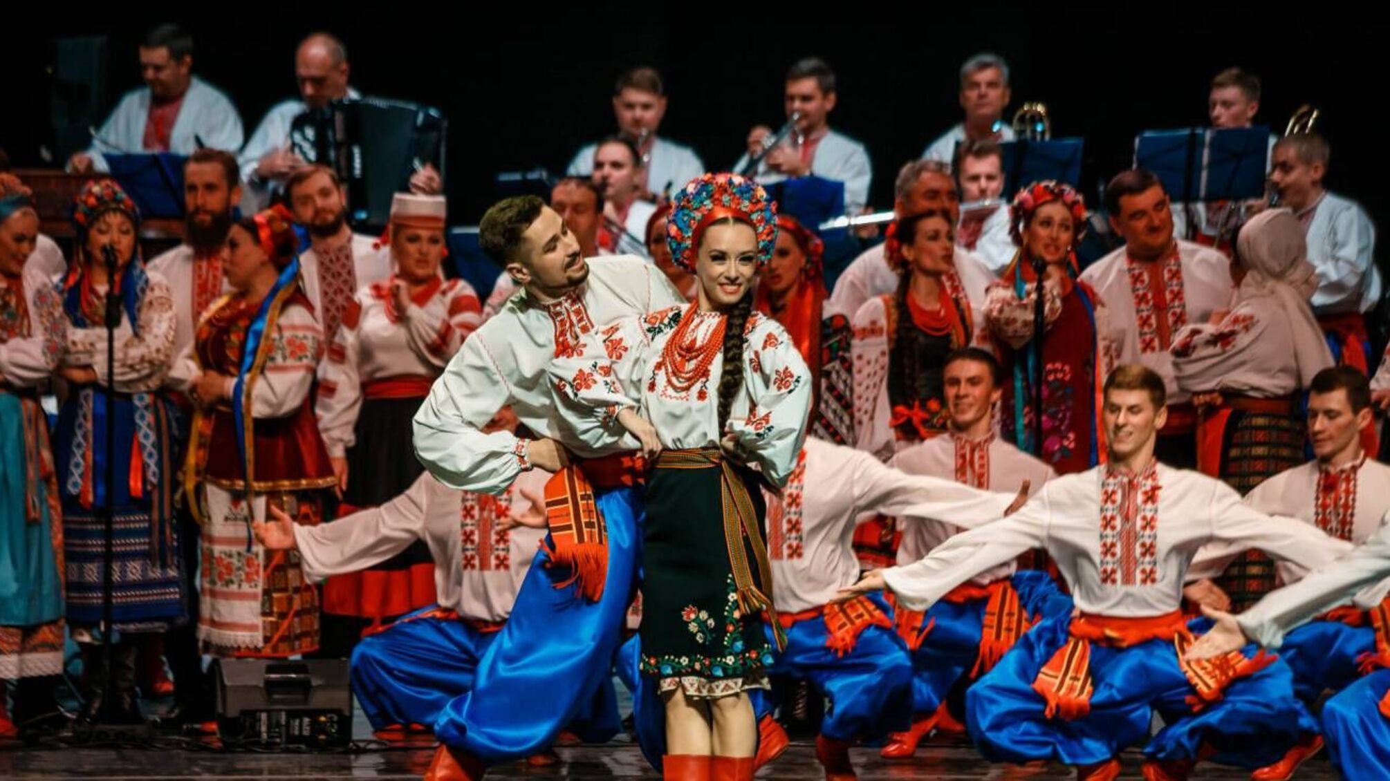Національному хору імені Верьовки – 80 років: колектив вирушає у міжнародне благодійне турне