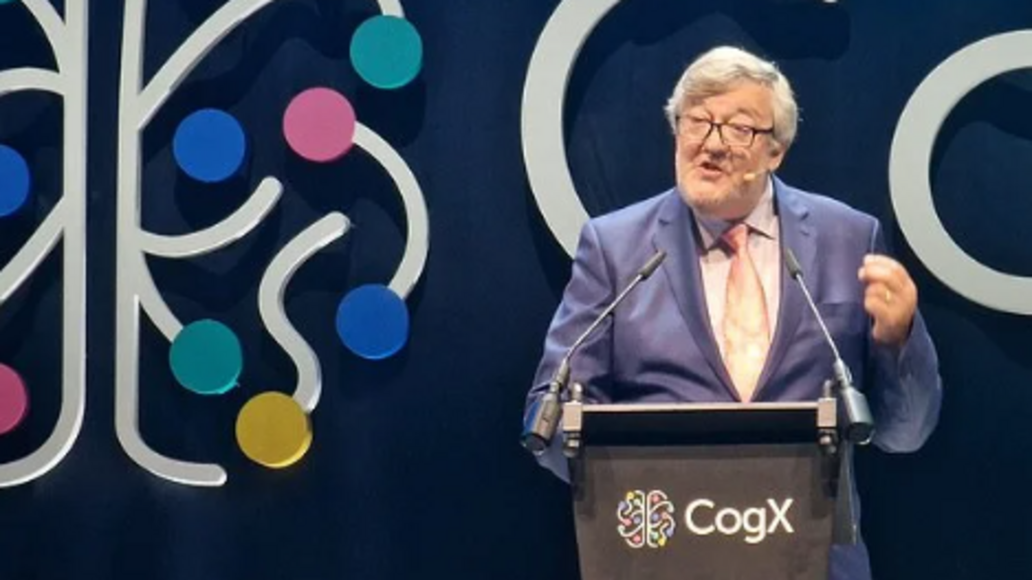 Стівен Фрай