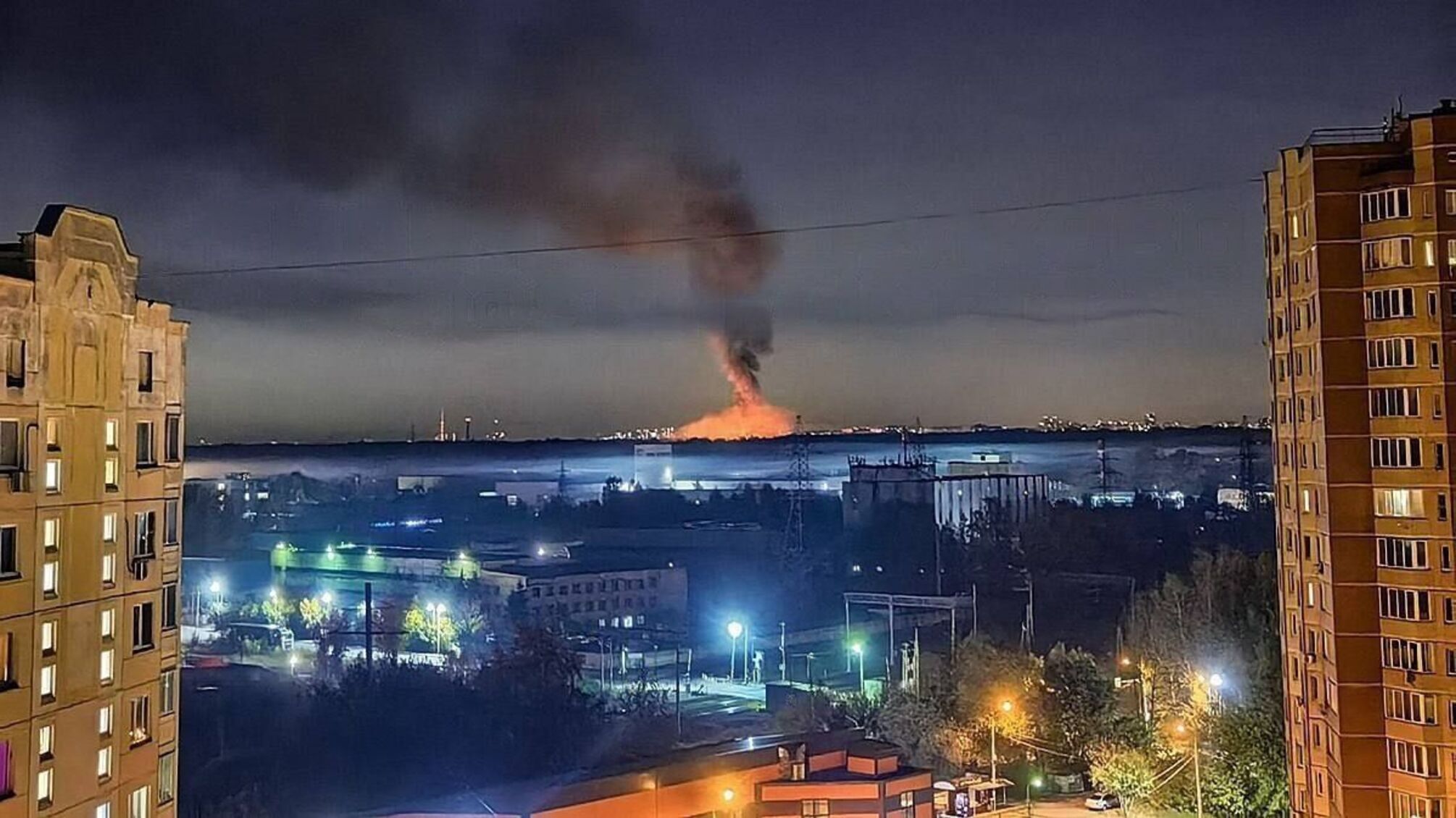 'Чкаловский' аэродром снова горит