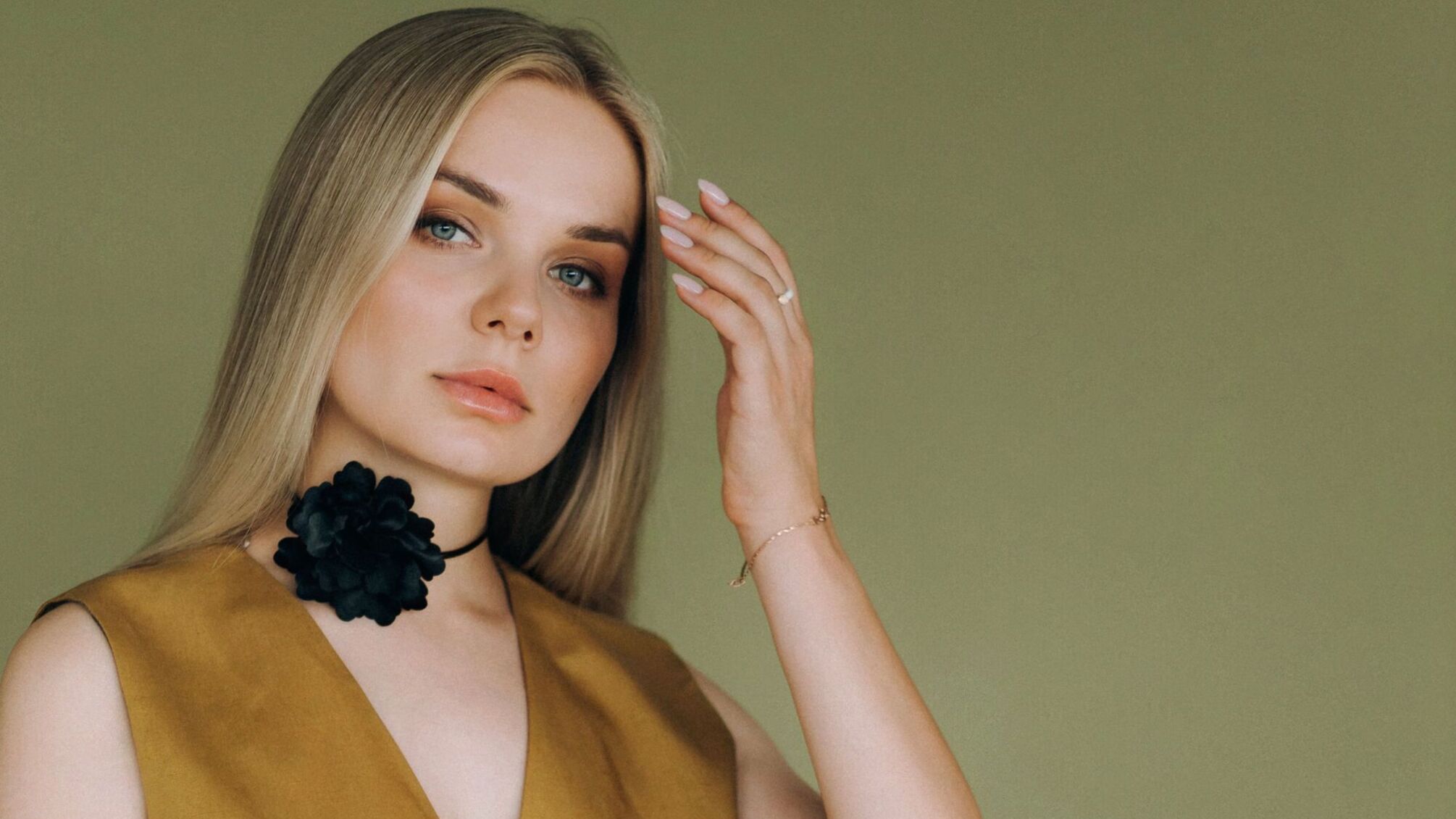 Виконавиця Lila Vi родом з Тернополя, тому надихалась спогадами про рідне місто