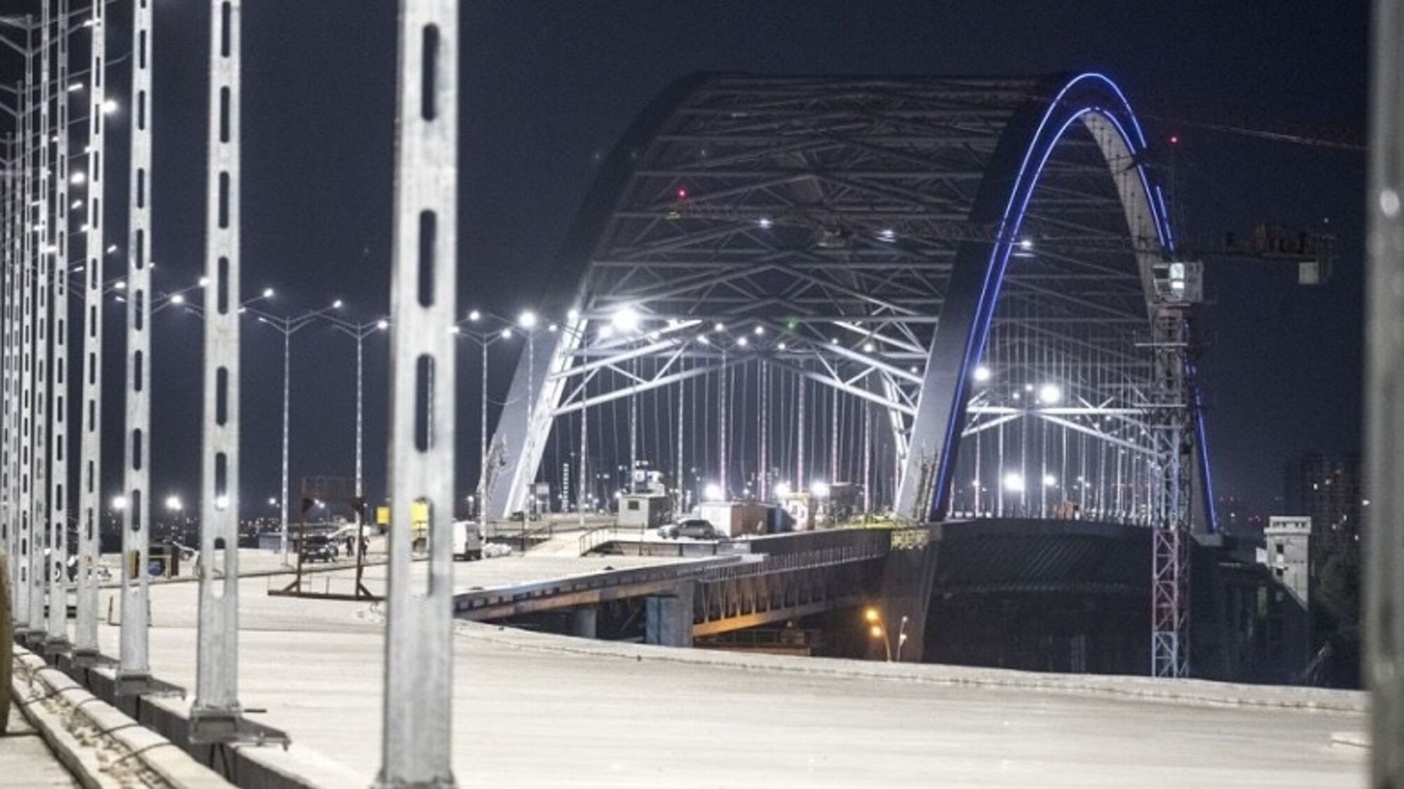 Чиновники КГГА нанесли ущерб на 6,5 млн грн во время строительства Подольского моста