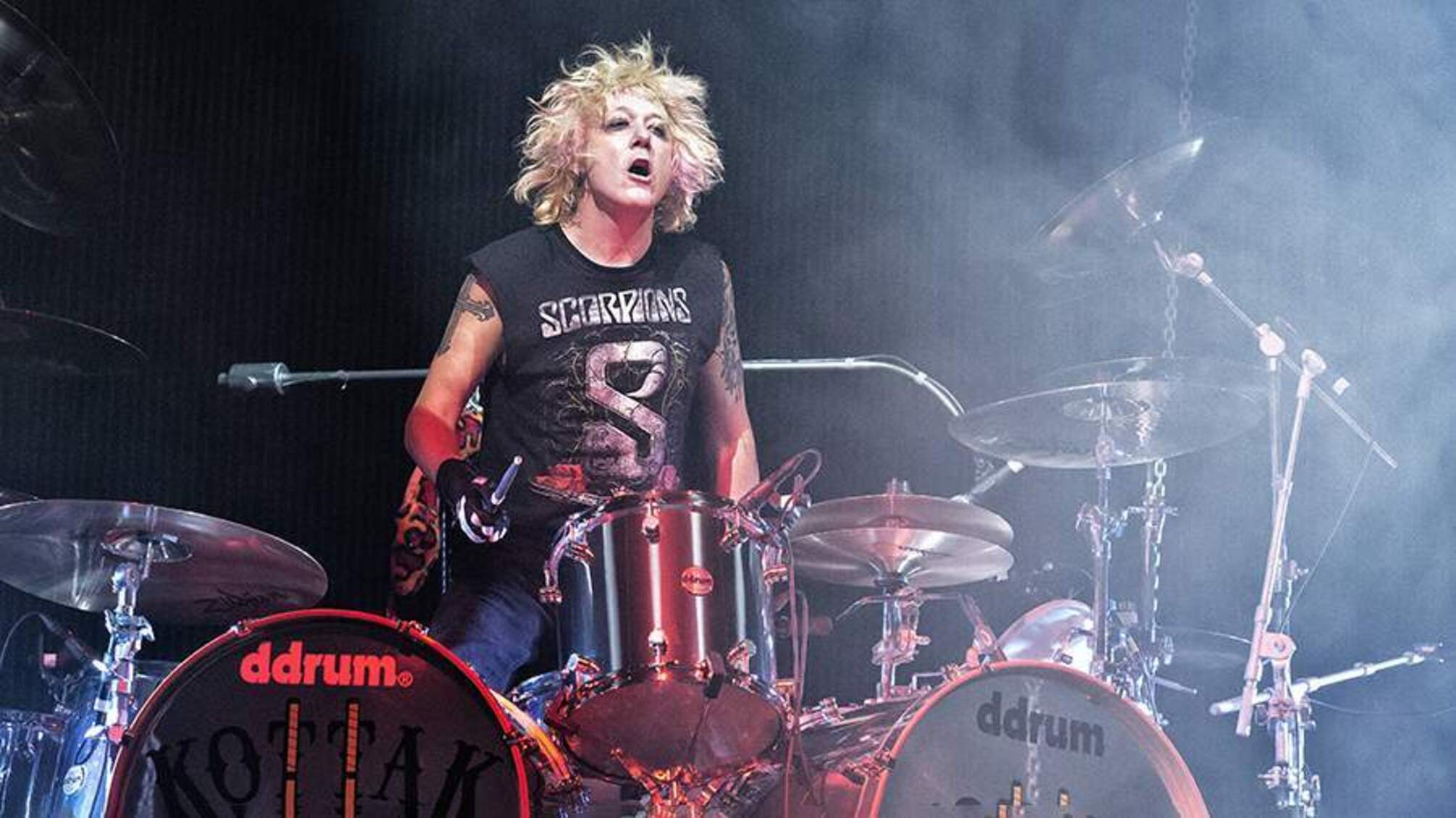 У легендарному рок-гурті Коттак пропрацював 20 років