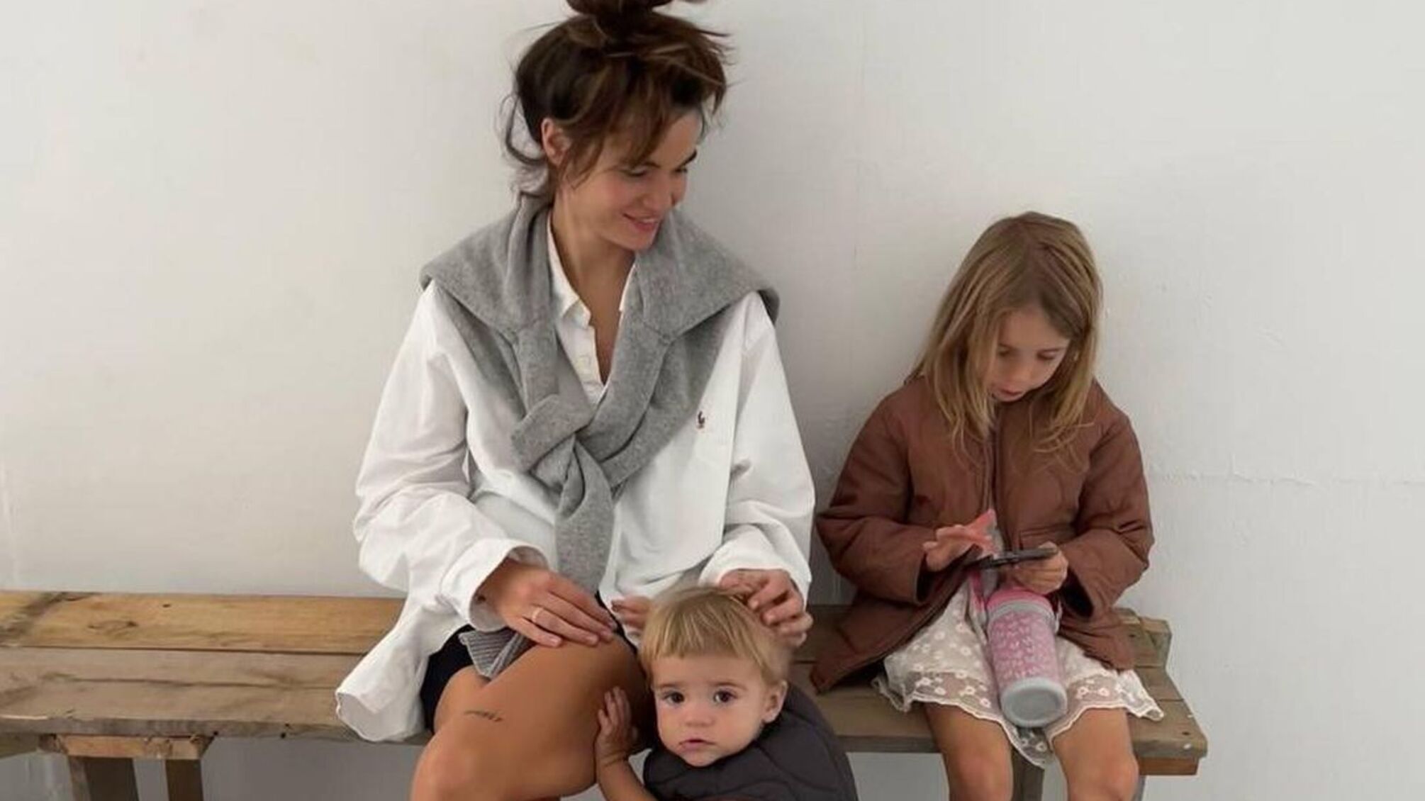 Даша Кашуріна з дітьми відпочила у селі Опішня