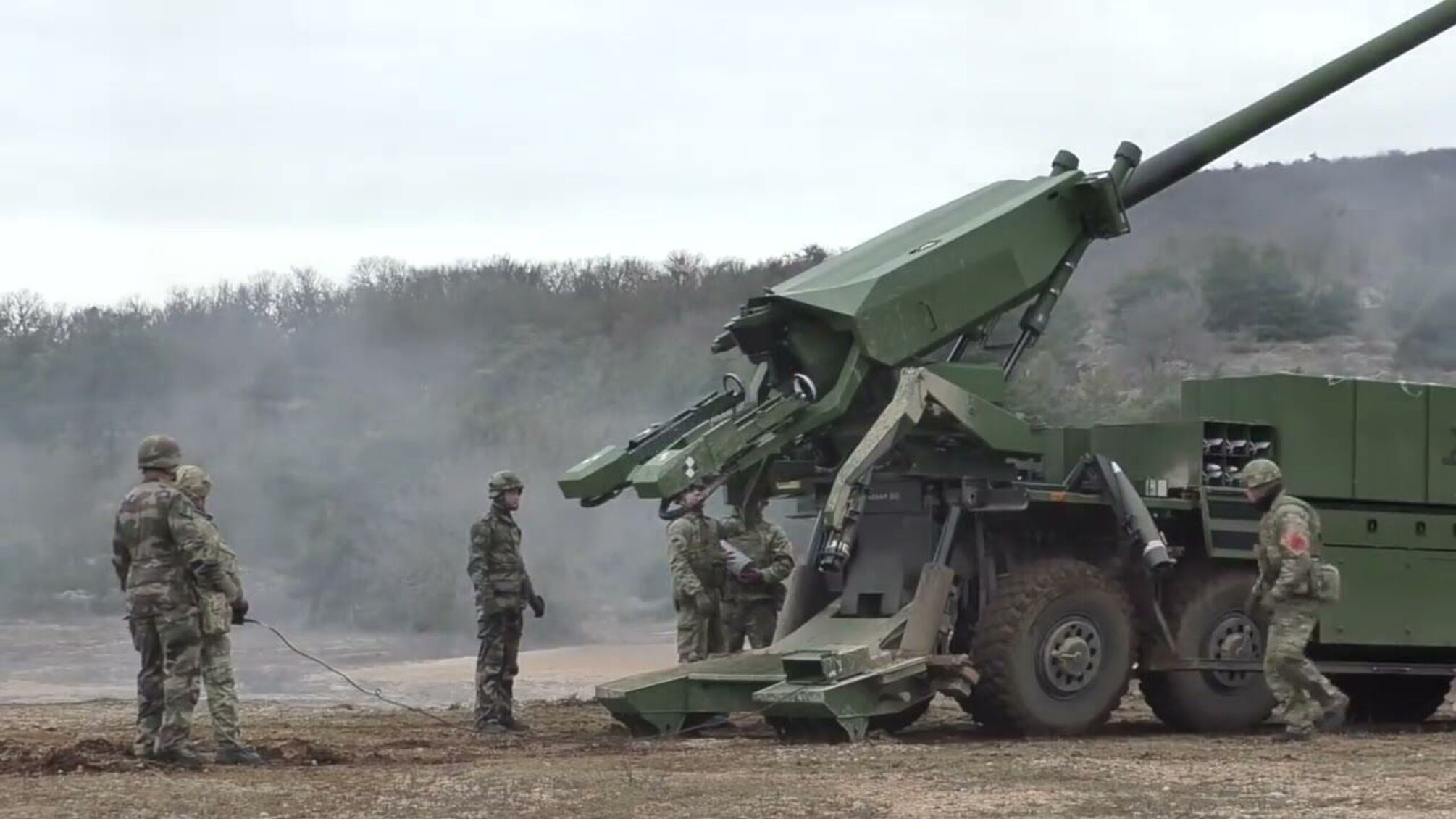 Франція виготовила та передасть Україні 78 самохідних артилерійських установок 