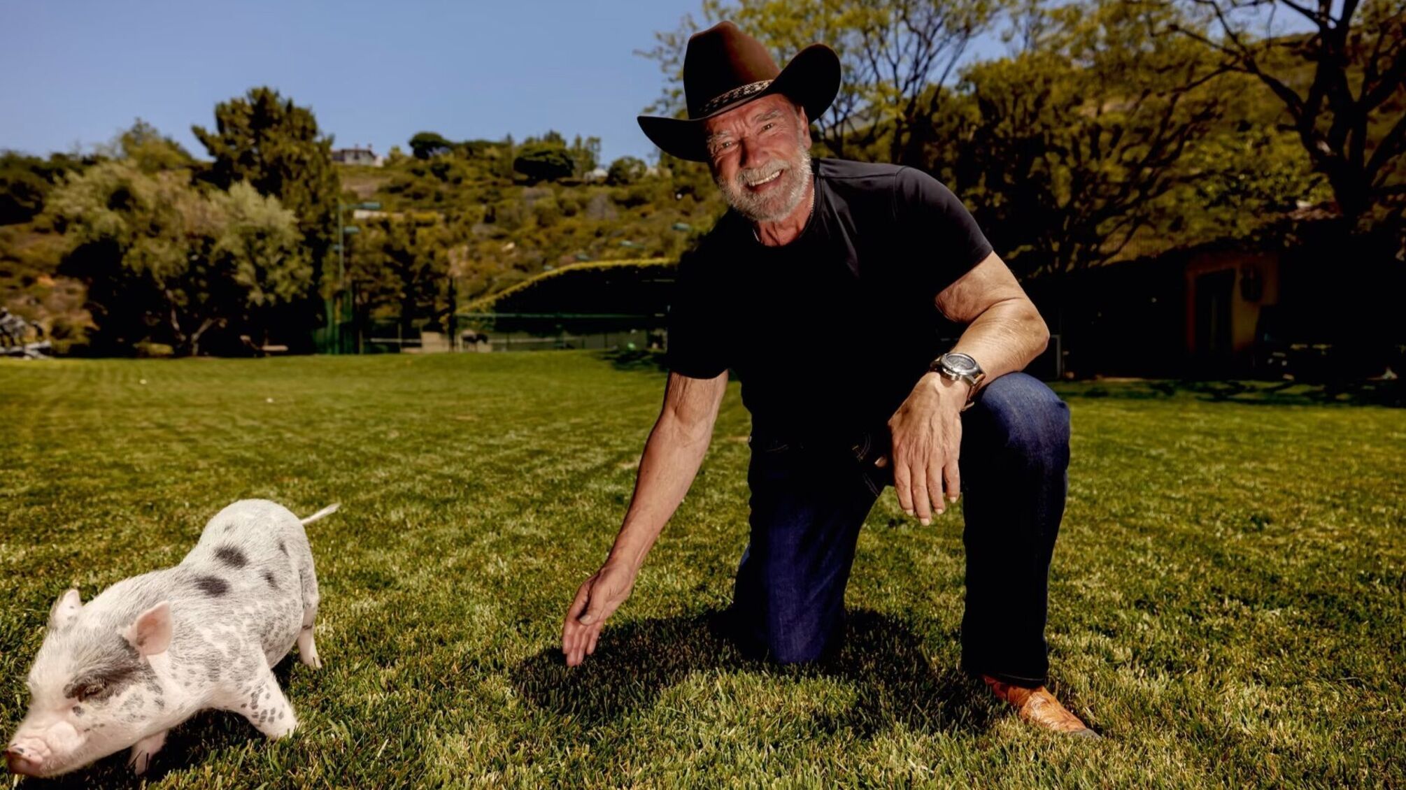 Арнольд Шварцнеггер со своими домашними питомцами
