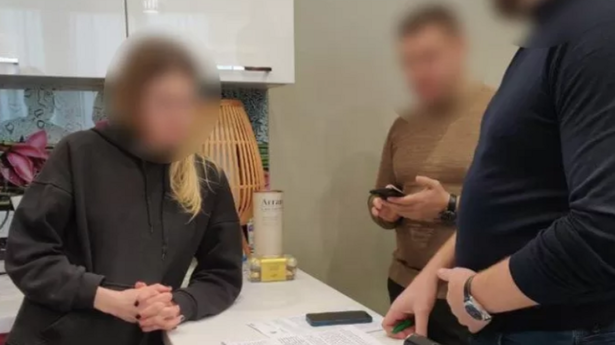 Найбільший продавець тютюнових виробів підозрюється у несплаті податків та відмиванні коштів