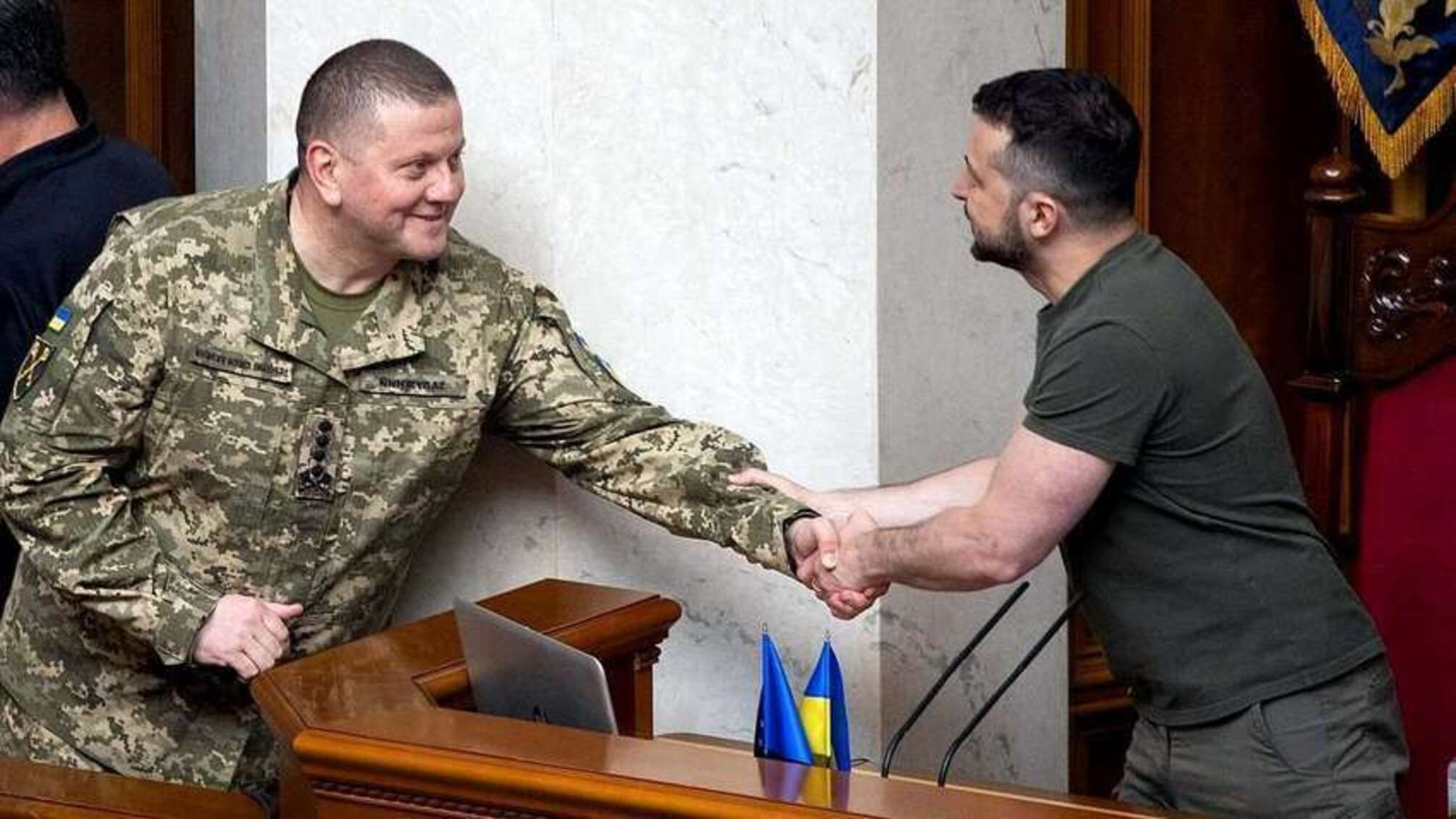 Слухи об увольнении Валерия Залужного