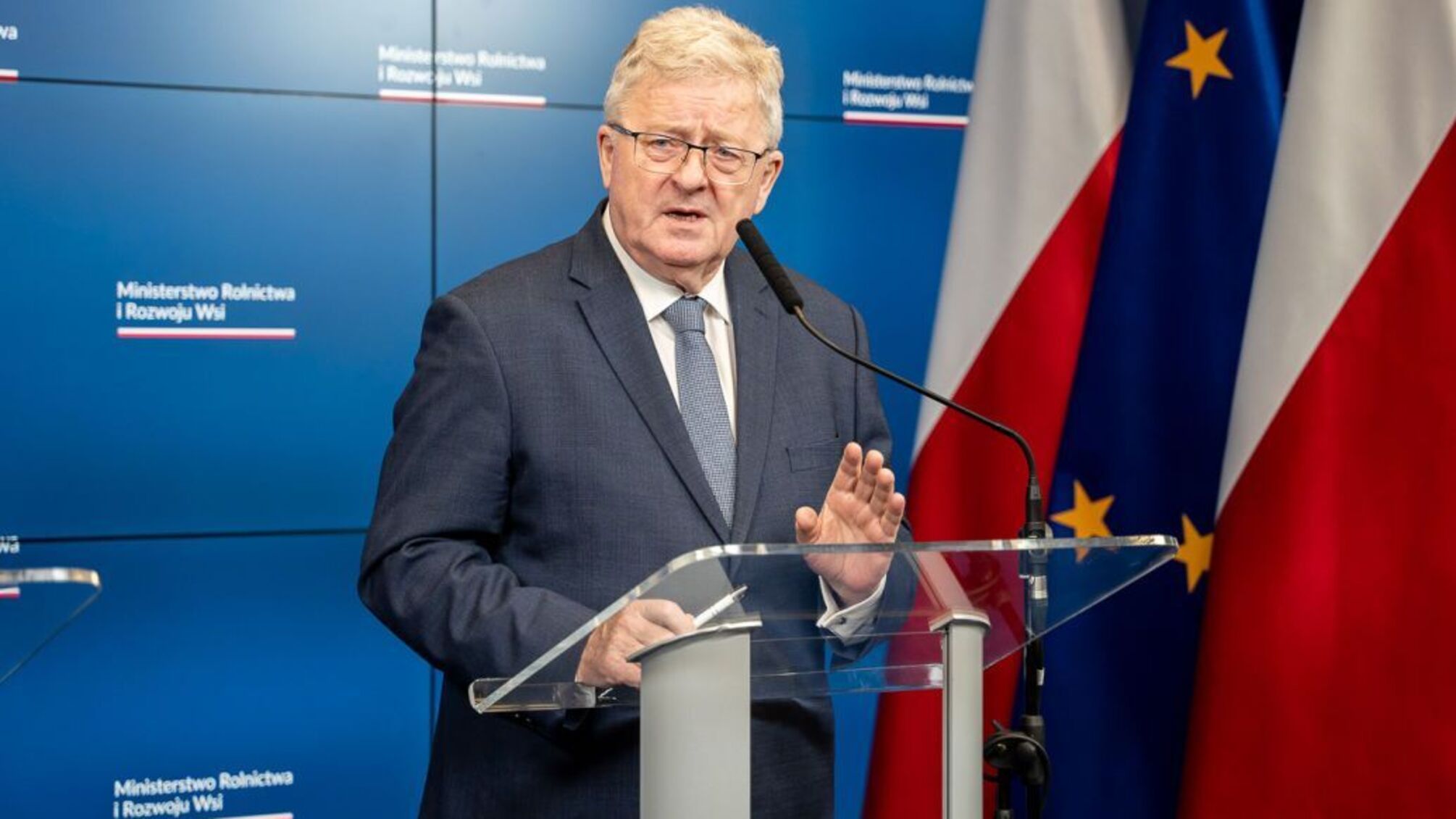 Польща допомагатиме Україні утримуючи виробництво власної продукції