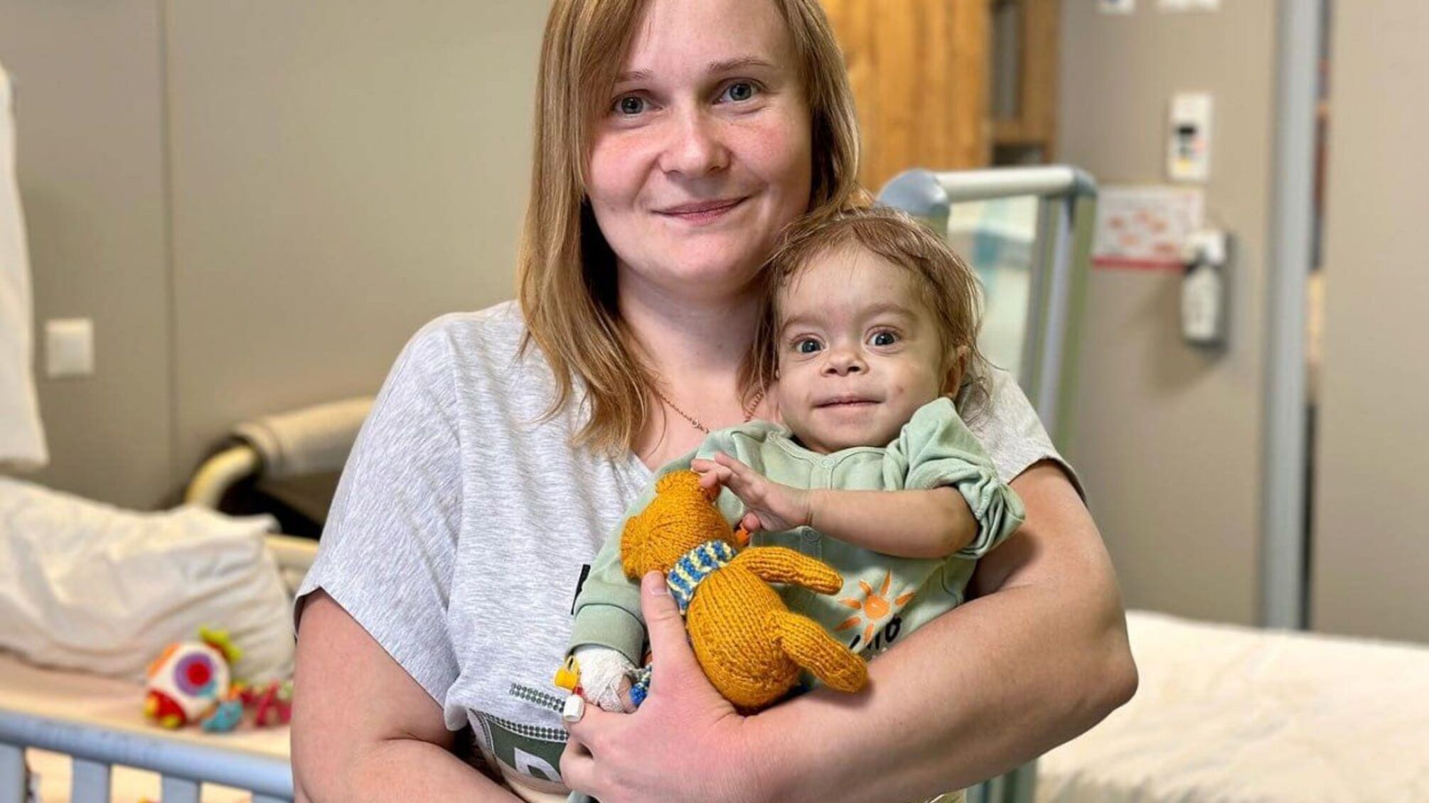 Унікальна операція: в Україні немовляті одночасно пересадили печінку і скорегували ваду серця