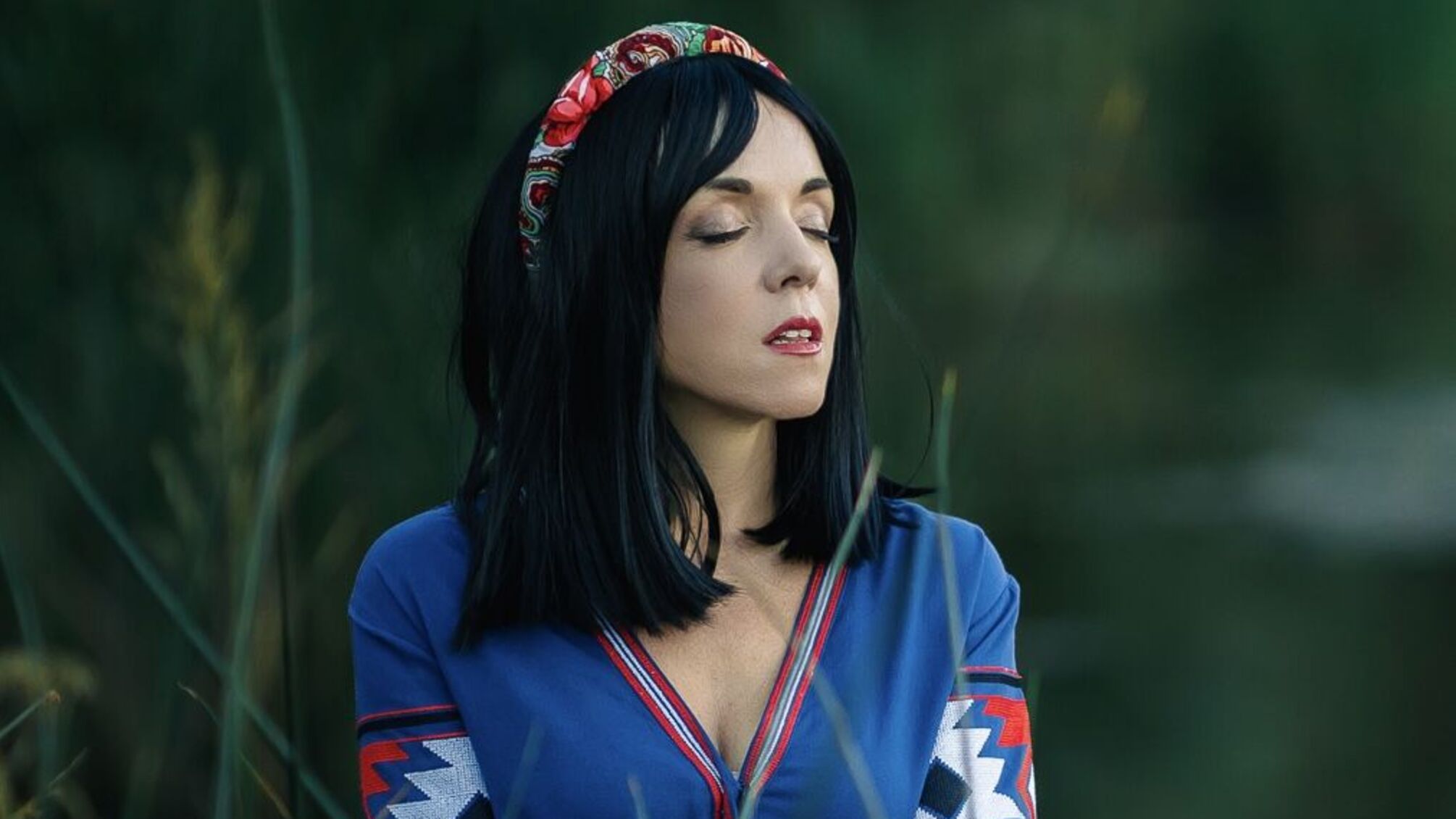 Новый клип FAJNA о незабываемых моментах возвращения в родной край