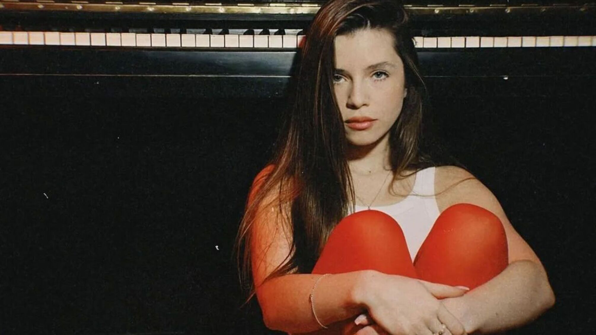 Кристина Соловой вышла на связь после скандала на ее концерте