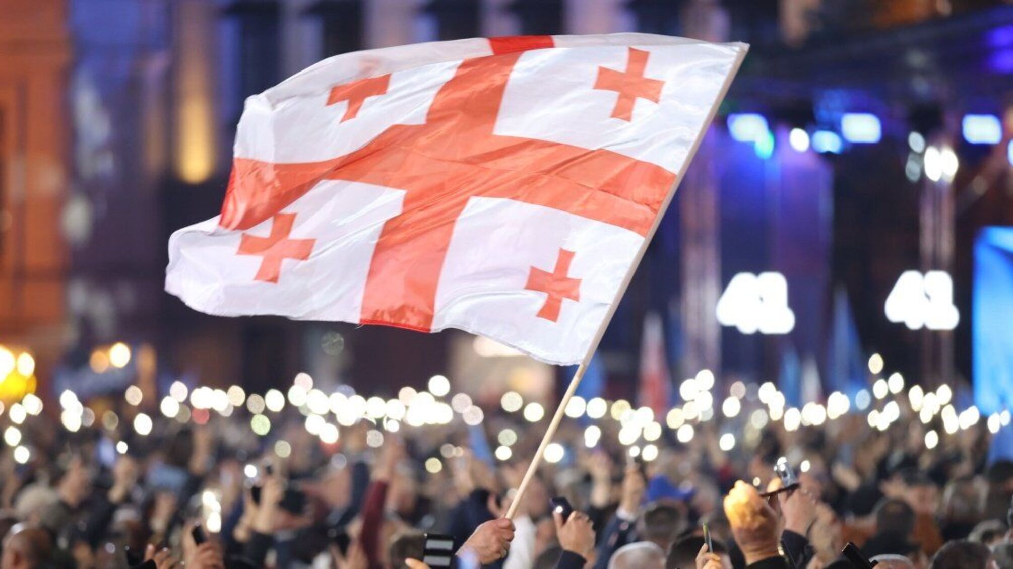 У Тбілісі поліція застосувала водомети проти протестувальників