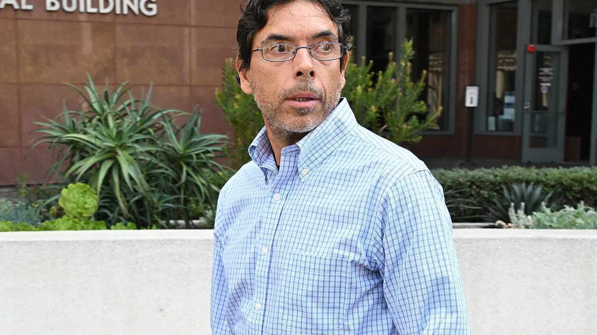 Доктор Марк Чавес