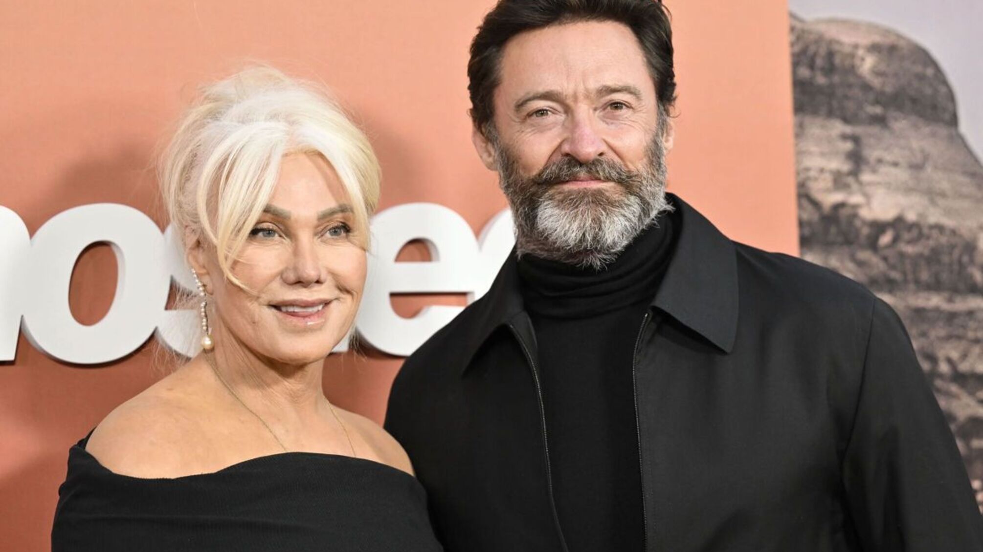 Г’ю Джекмана звинувачують у зраді: актор розлучився з дружиною після роману з колегою