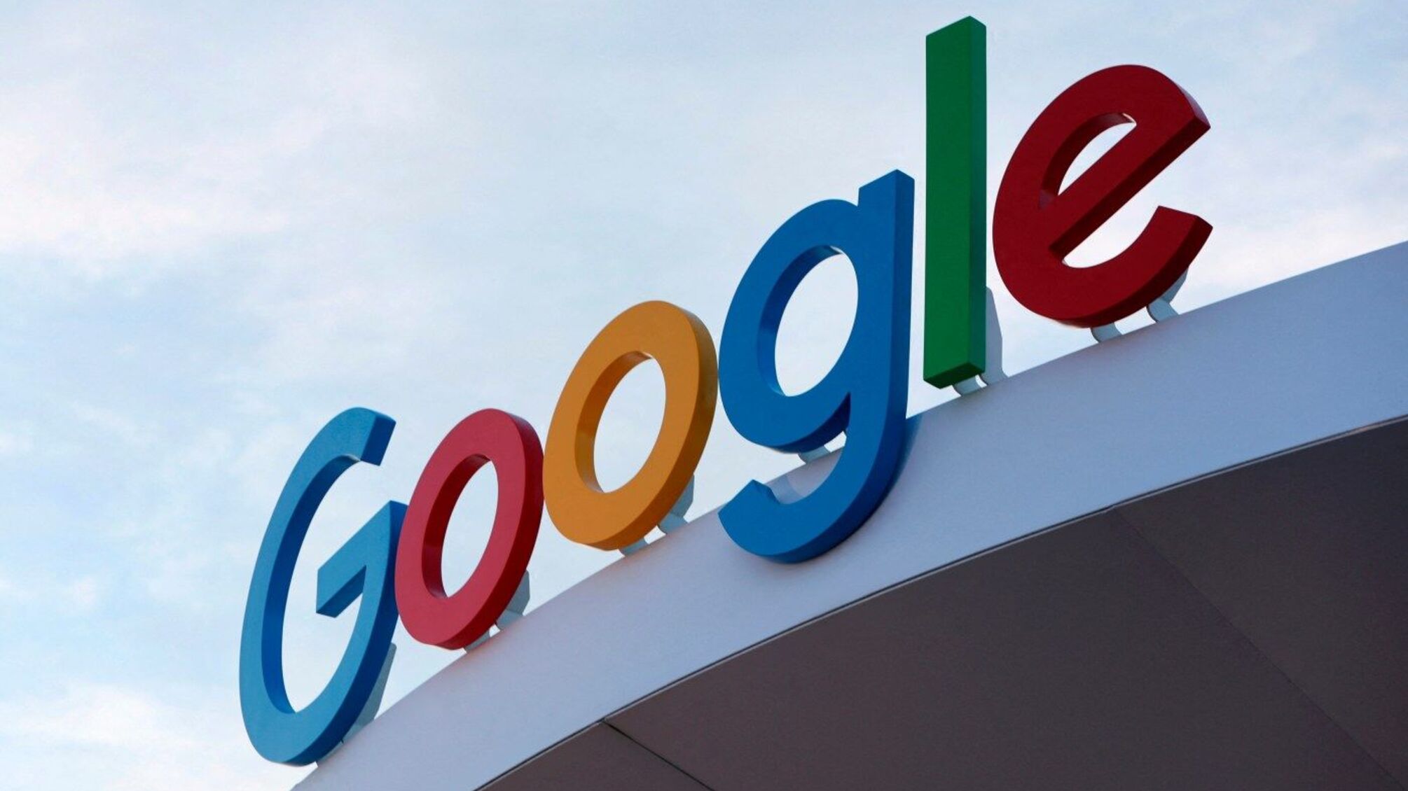 Сила образу: як 12 архетипів брендів визначають їхній характер та сприйняття