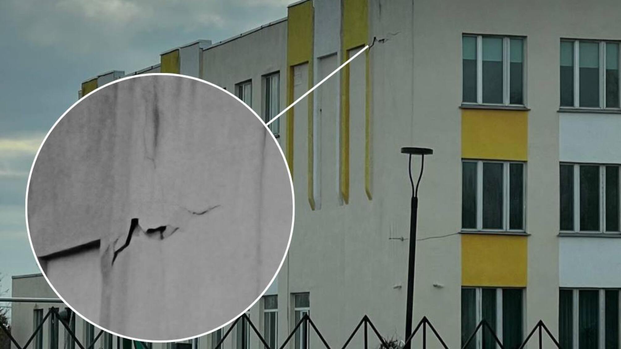 Російська армія випадково скинула авіабомбу на школу