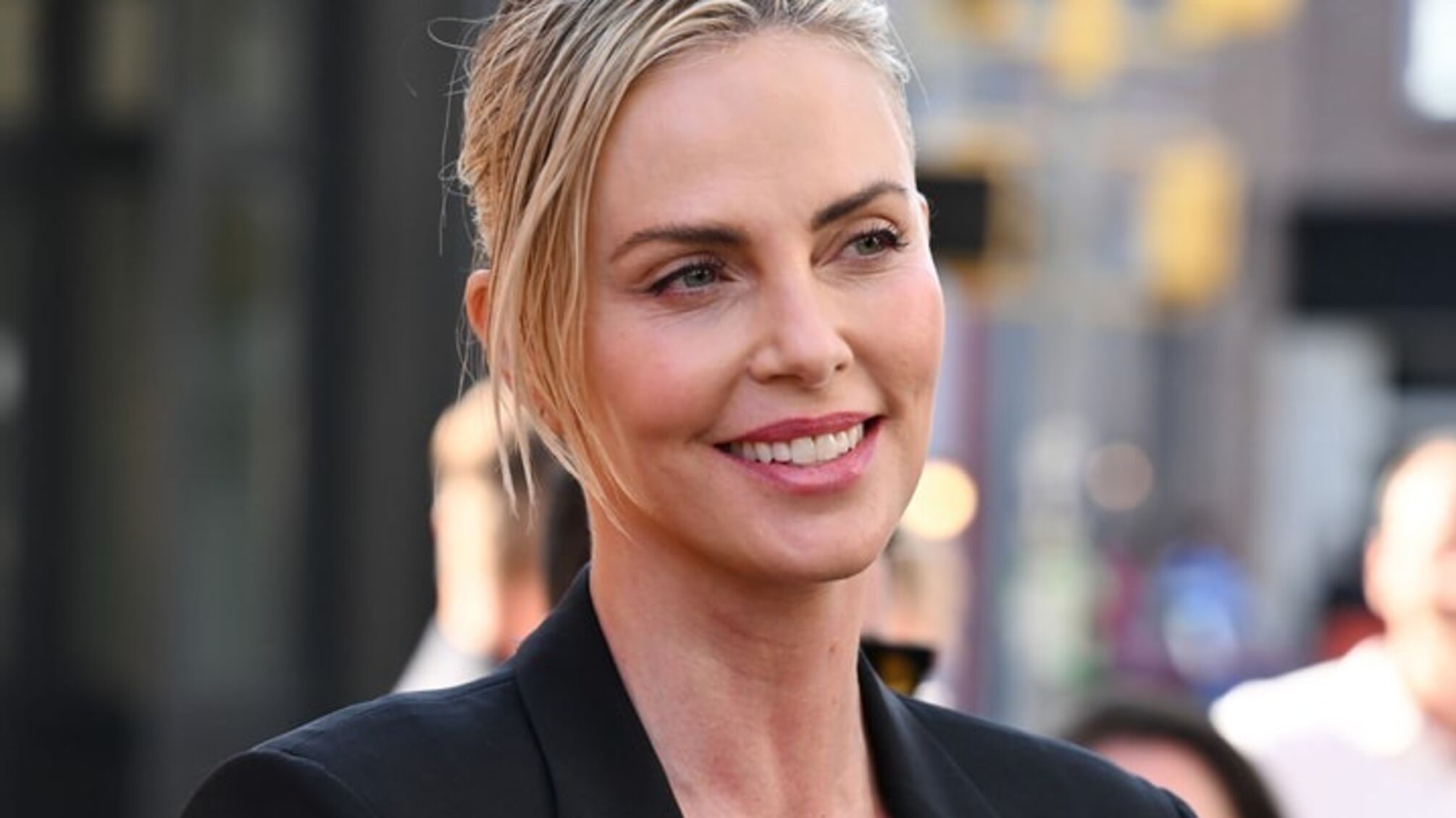 Шарлиз Терон снимется в новом фильме Кристофера Нолана