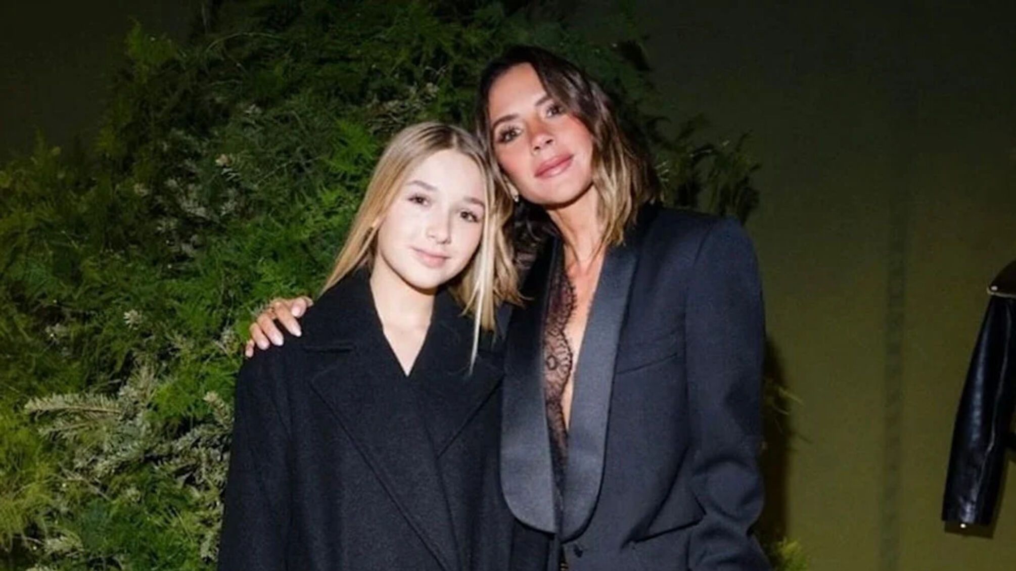 13 лет Харпер Бекхэм уже знает, как совмещать массмаркет и люкс