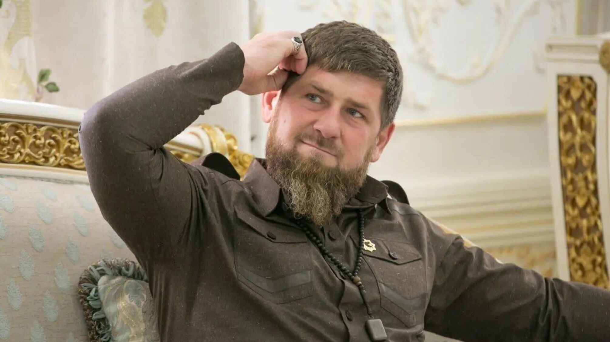 Обломки сбитого дрона повлекли за собой пожар в Грозном
