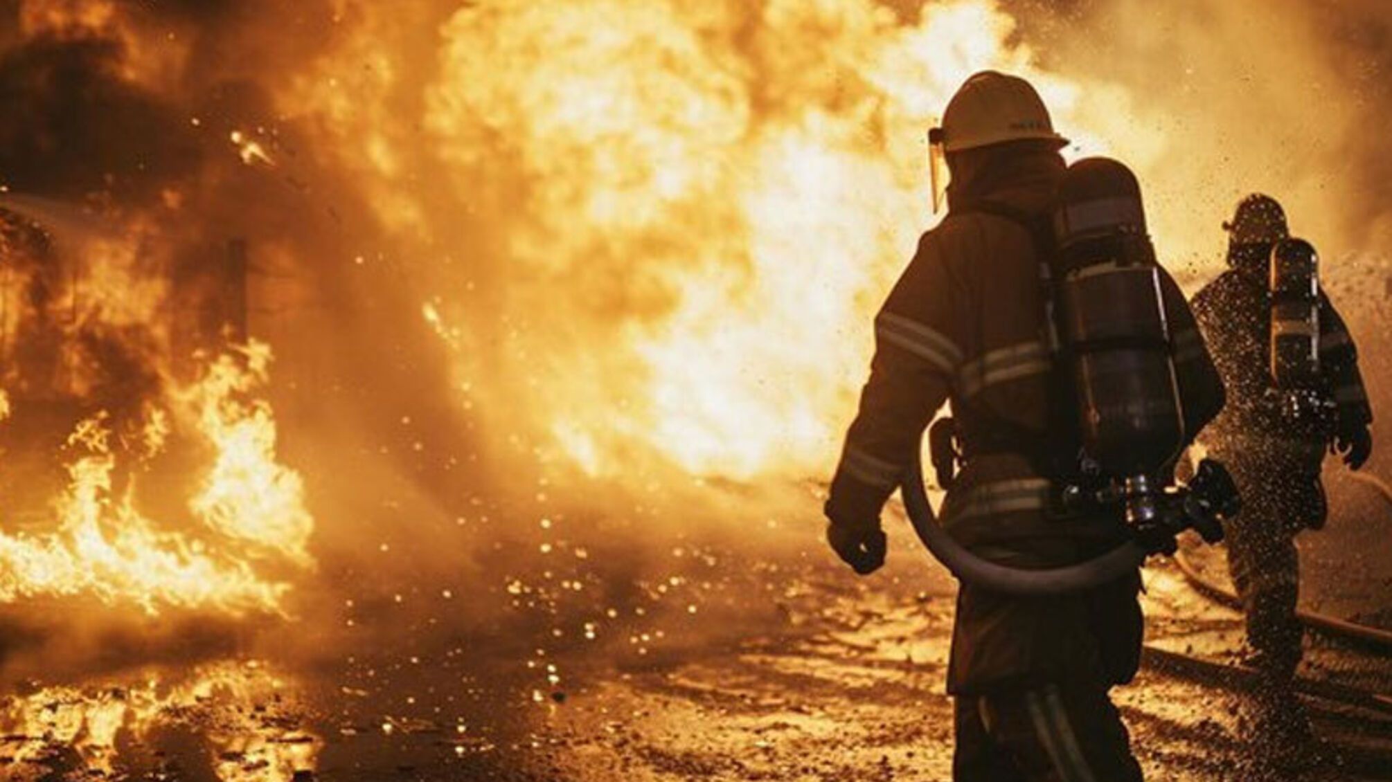 Завод 'Кронас' в огне: авария или другая причина?