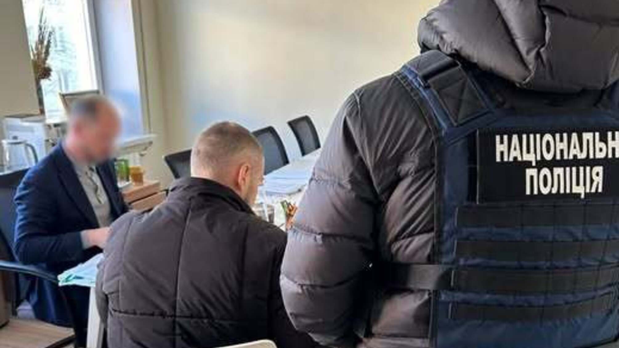 Чиновнику КГГА сообщено о подозрении