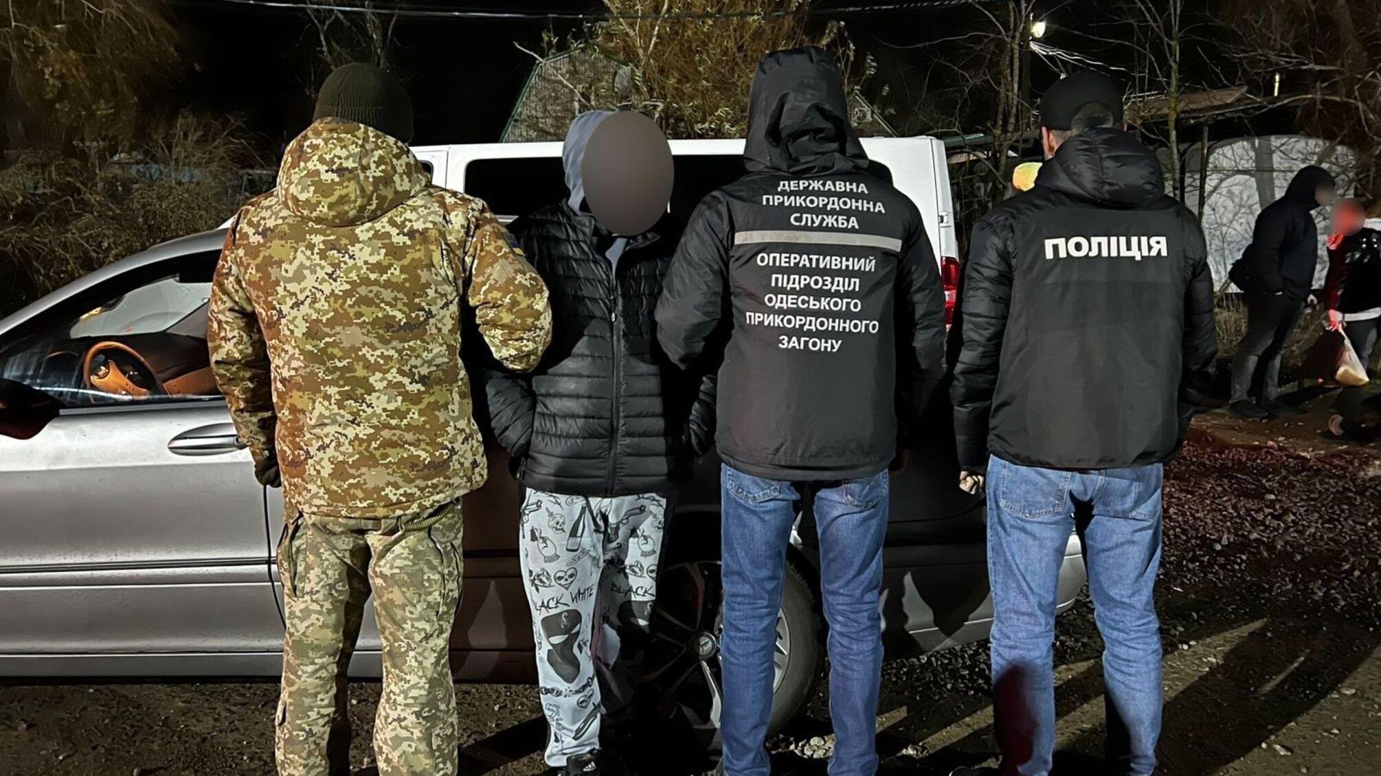 Прикордонники зупинили бізнес на ухилянтах