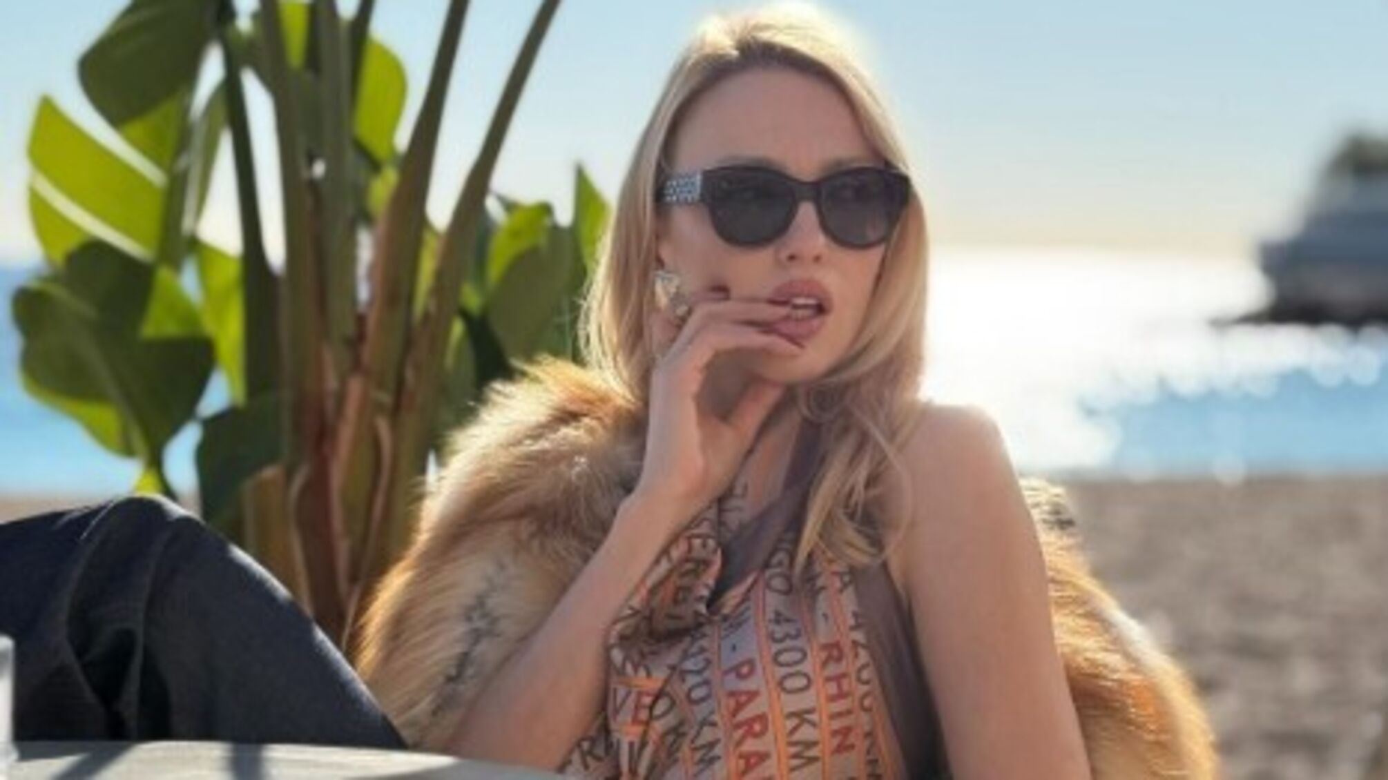 оля полякова