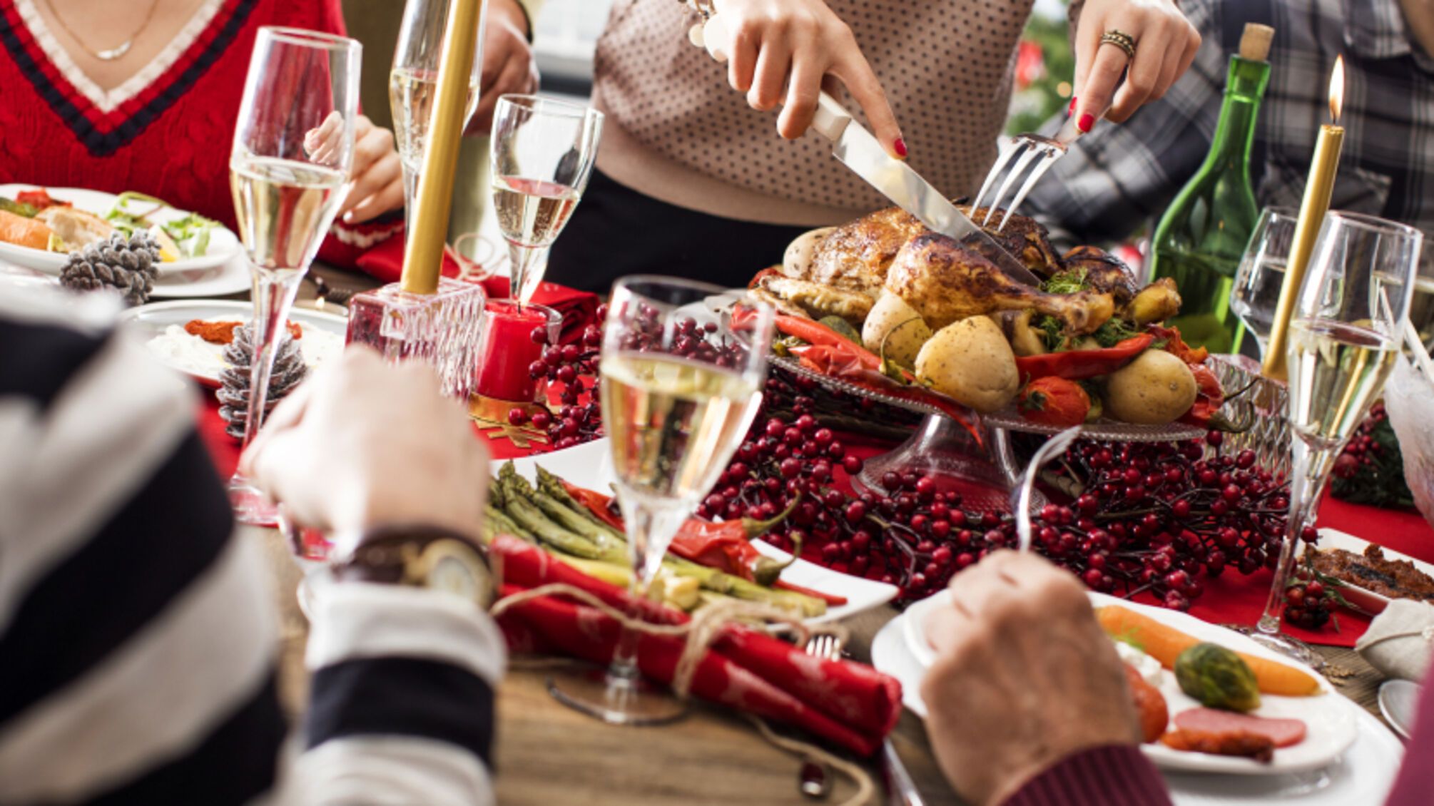 Новогодний стол 2025