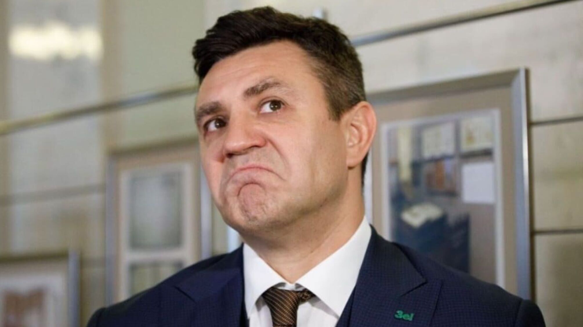 Николай Тищенко в инвалидном кресле: журналисты сняли 'народного любимца' на камеру