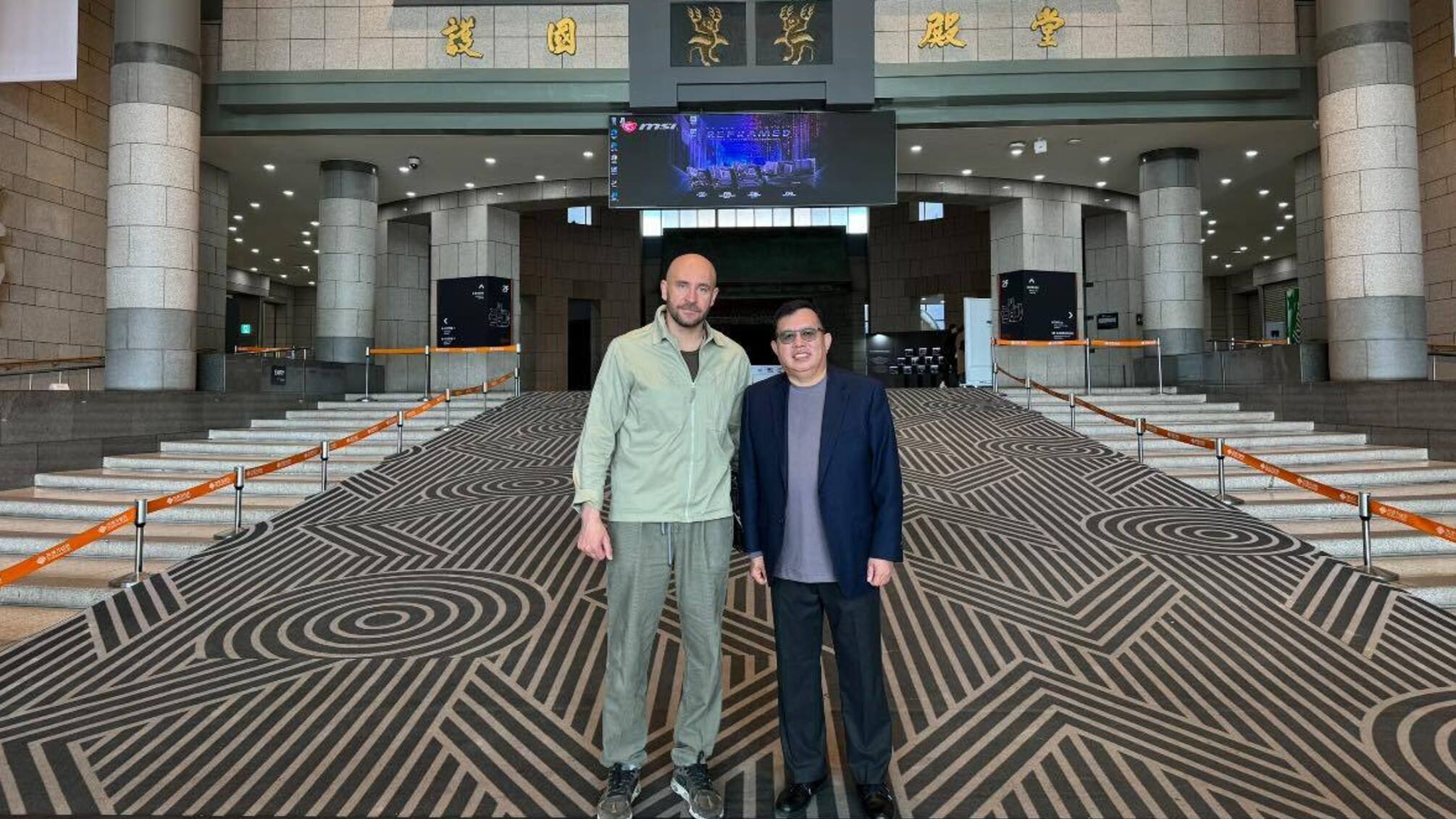 Роман Бочкала записал эксклюзивное интервью с генералом Чуном (In-Bum Chun)