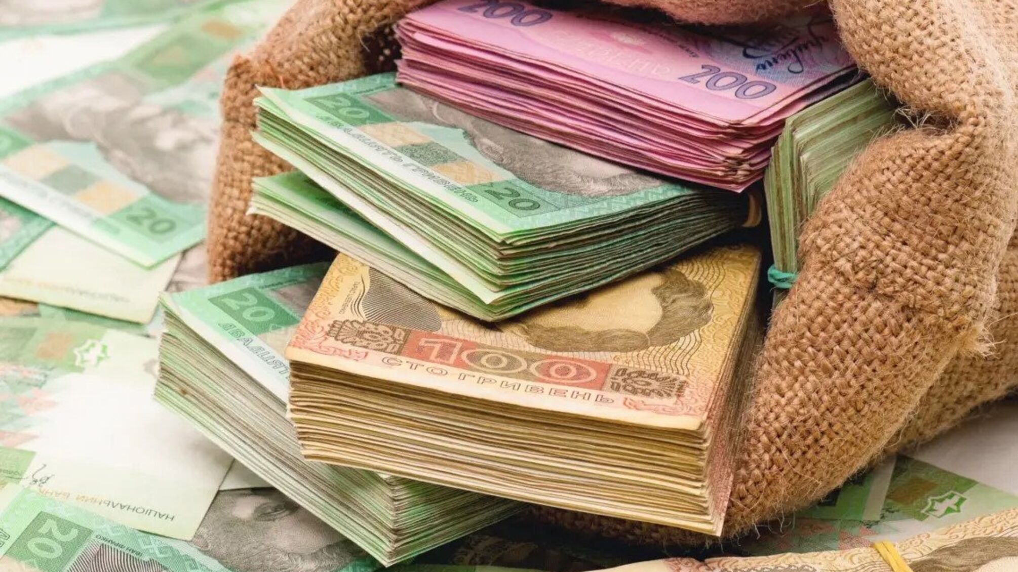 Підвищення податків для ФОПів перенесли