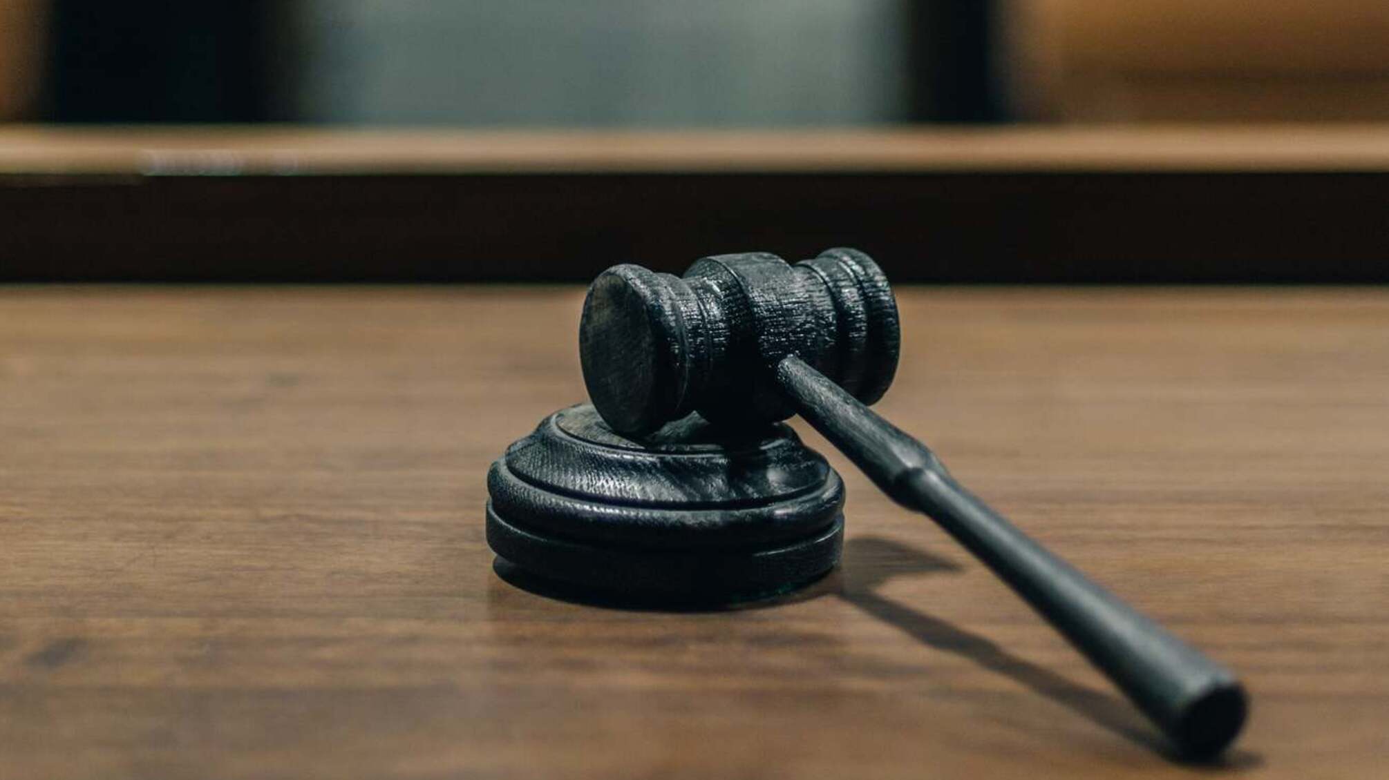 Суд признал виновными мужчину и женщину, которые в Telegram сообщали о перемещении военных