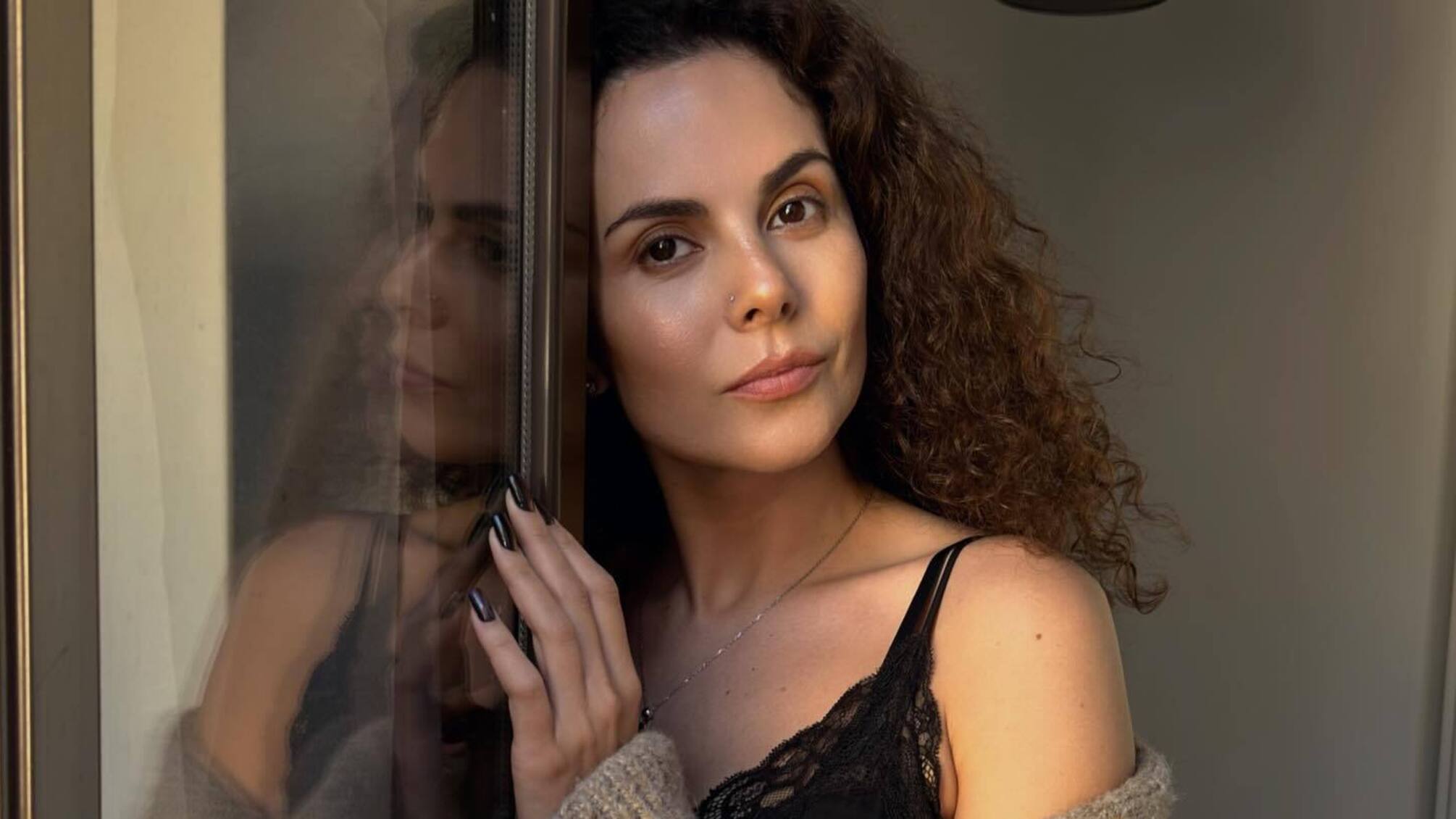 каменских настя Настя Каменских поделилась, как начала писать песни на испанском языке - Life - StopCor