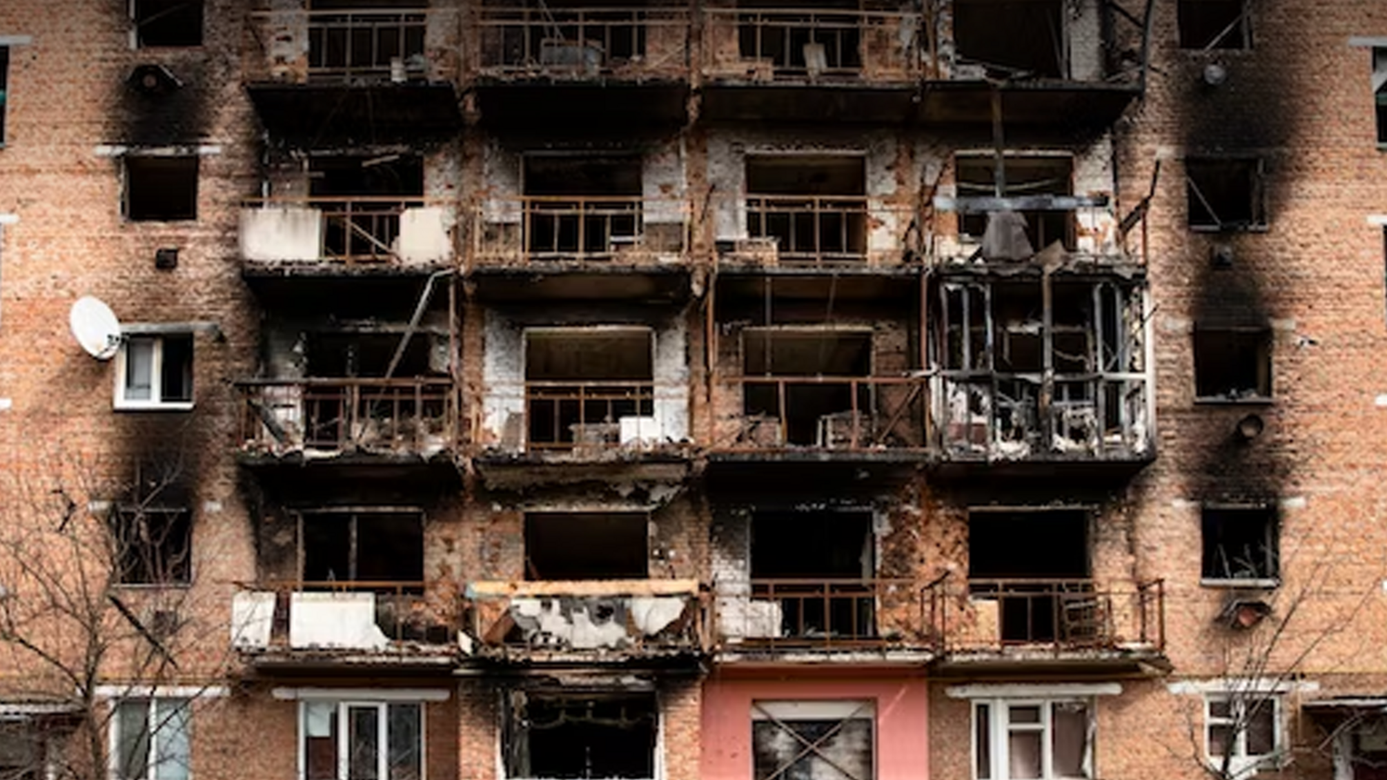 БЕБ упередило розтрату майже 700 млн грн з бюджету на відновлення зруйнованих об'єктів Київщині 