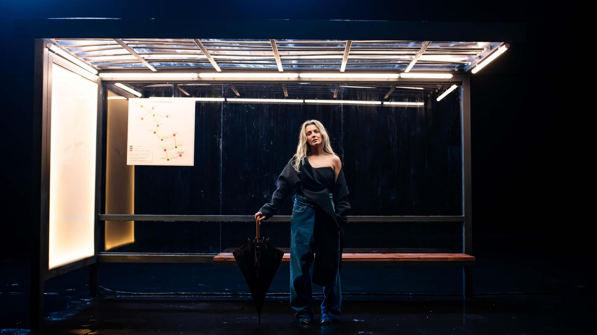 Співачка Кола випустила новий трек