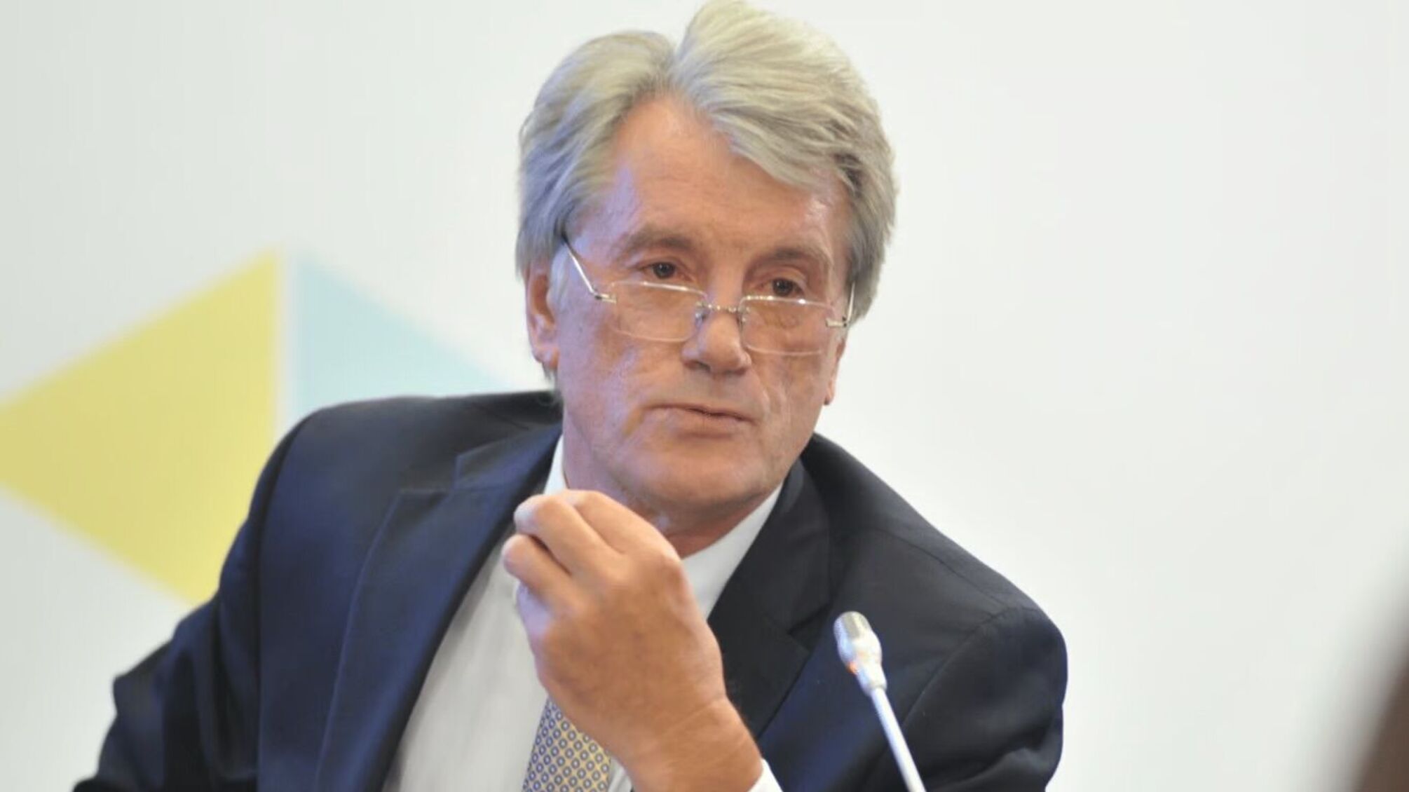 'Эти руки ничего не крали': экспрезиденту Ющенко - 70 лет