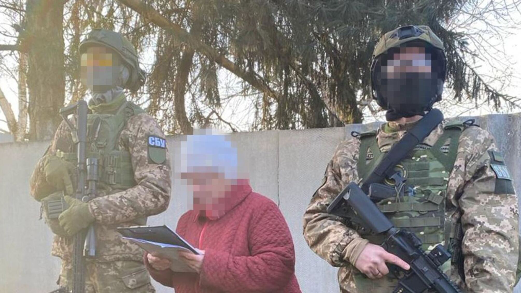 'Завербовал' собственный сын-боевик 'днр': СБУ задержала информаторшу рф