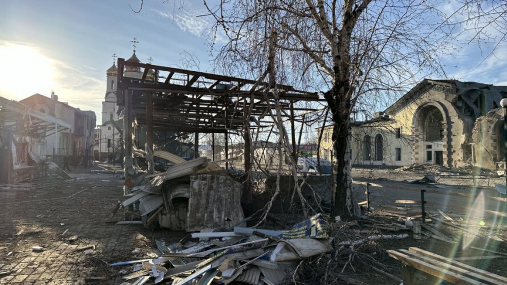 Масований удар по Костянтинівці: зруйоновано вокзал та цивільні об’єкти (фото)