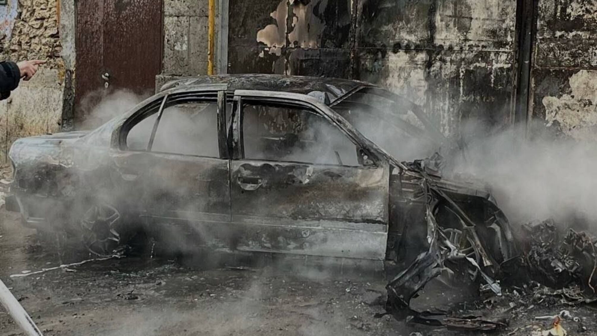 В результате вражеского обстрела пострадали люди