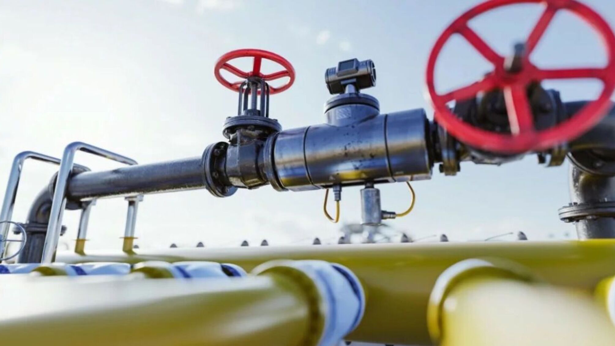 Співробітники військкомату у комендантську годину крали газ із труб на Харківщині